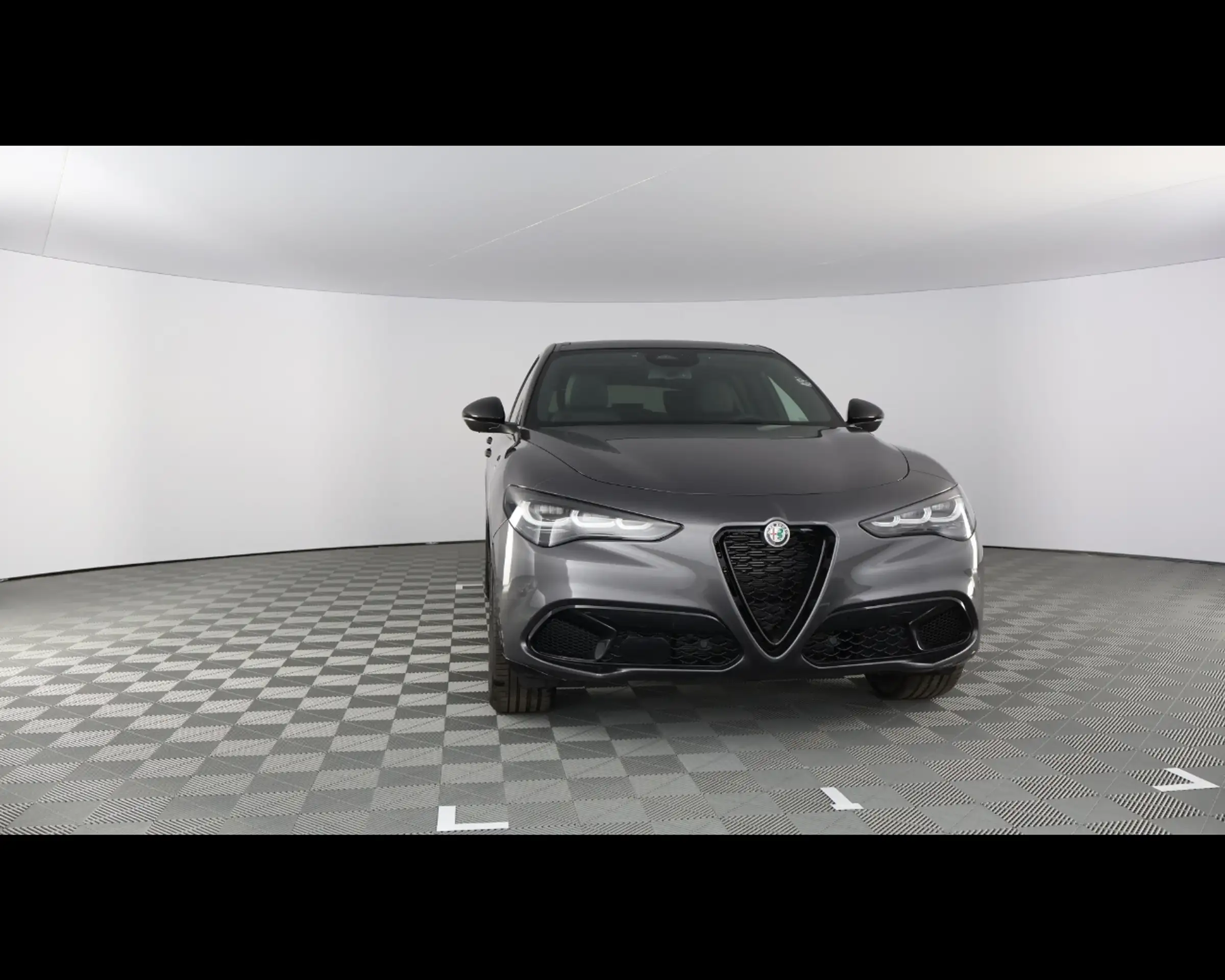 Alfa Romeo - Stelvio