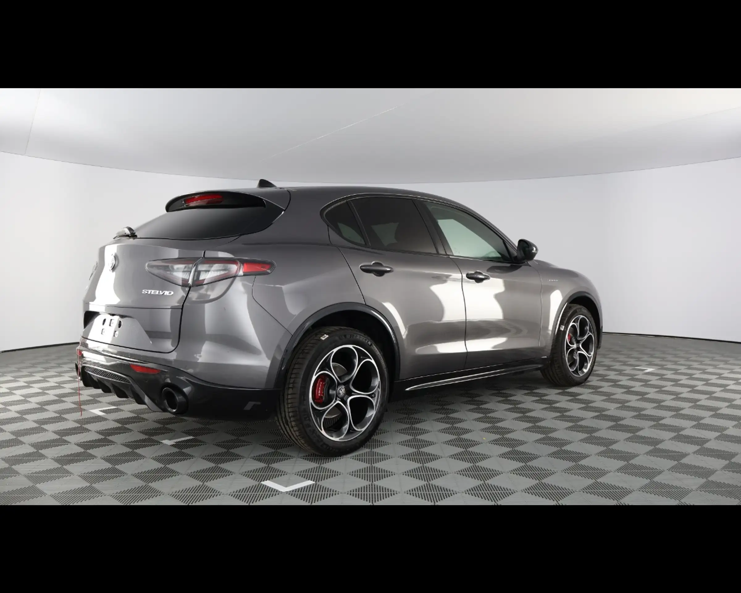 Alfa Romeo - Stelvio