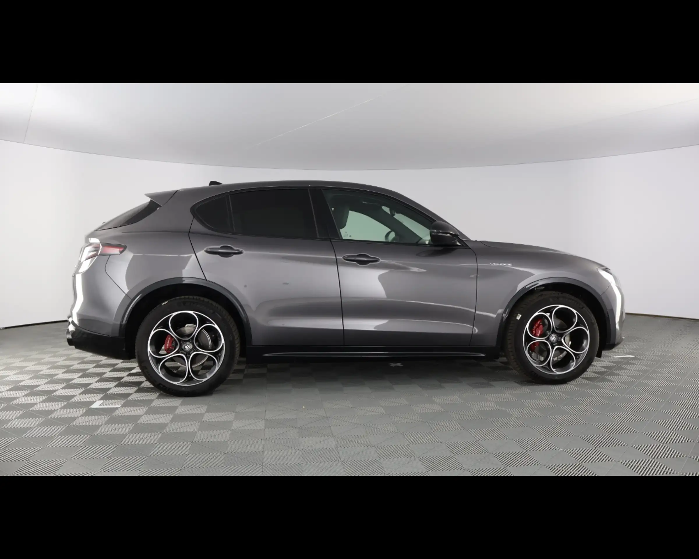 Alfa Romeo - Stelvio