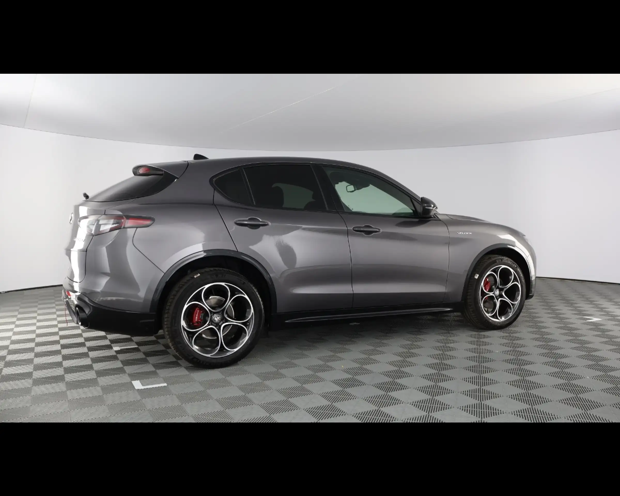 Alfa Romeo - Stelvio