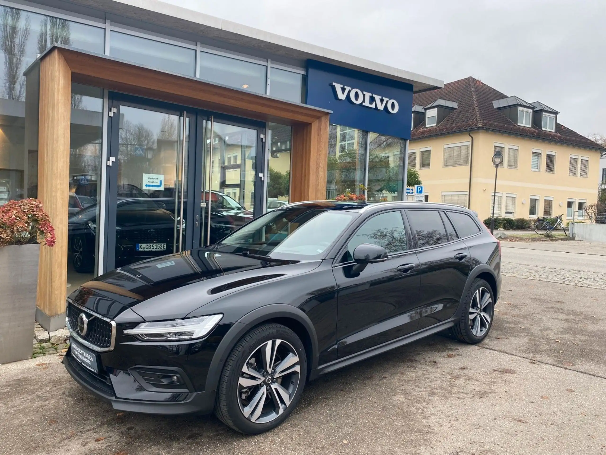 Volvo - V60