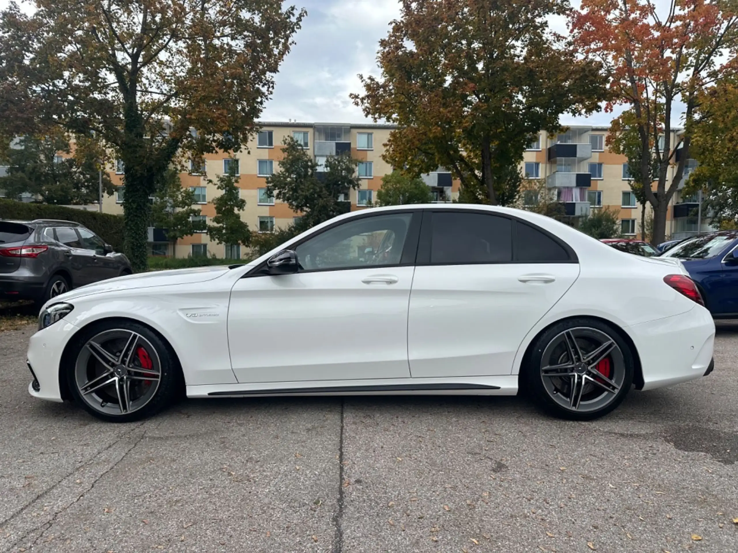 Mercedes-Benz - C 63 AMG