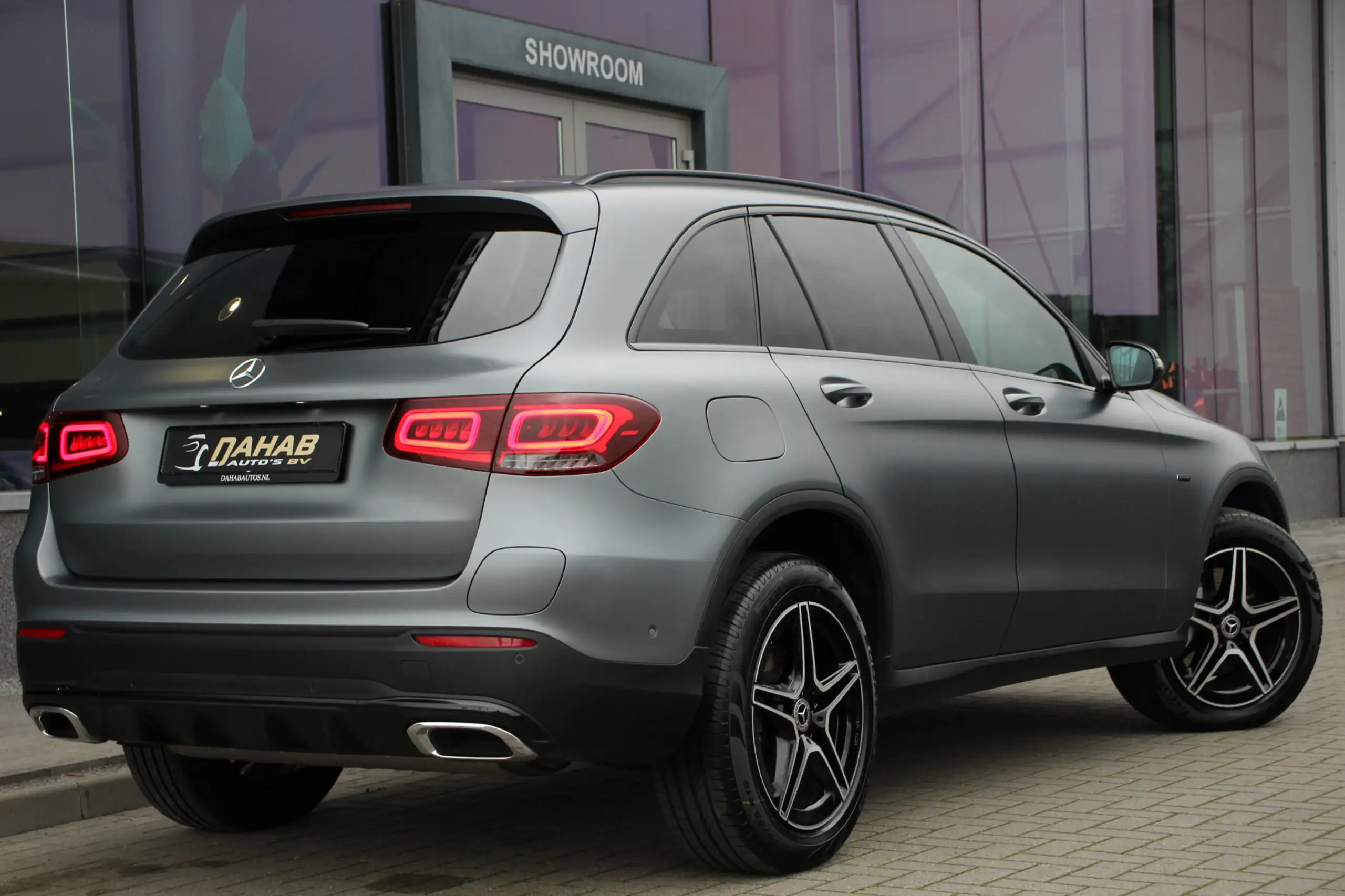 Mercedes-Benz - GLC 300