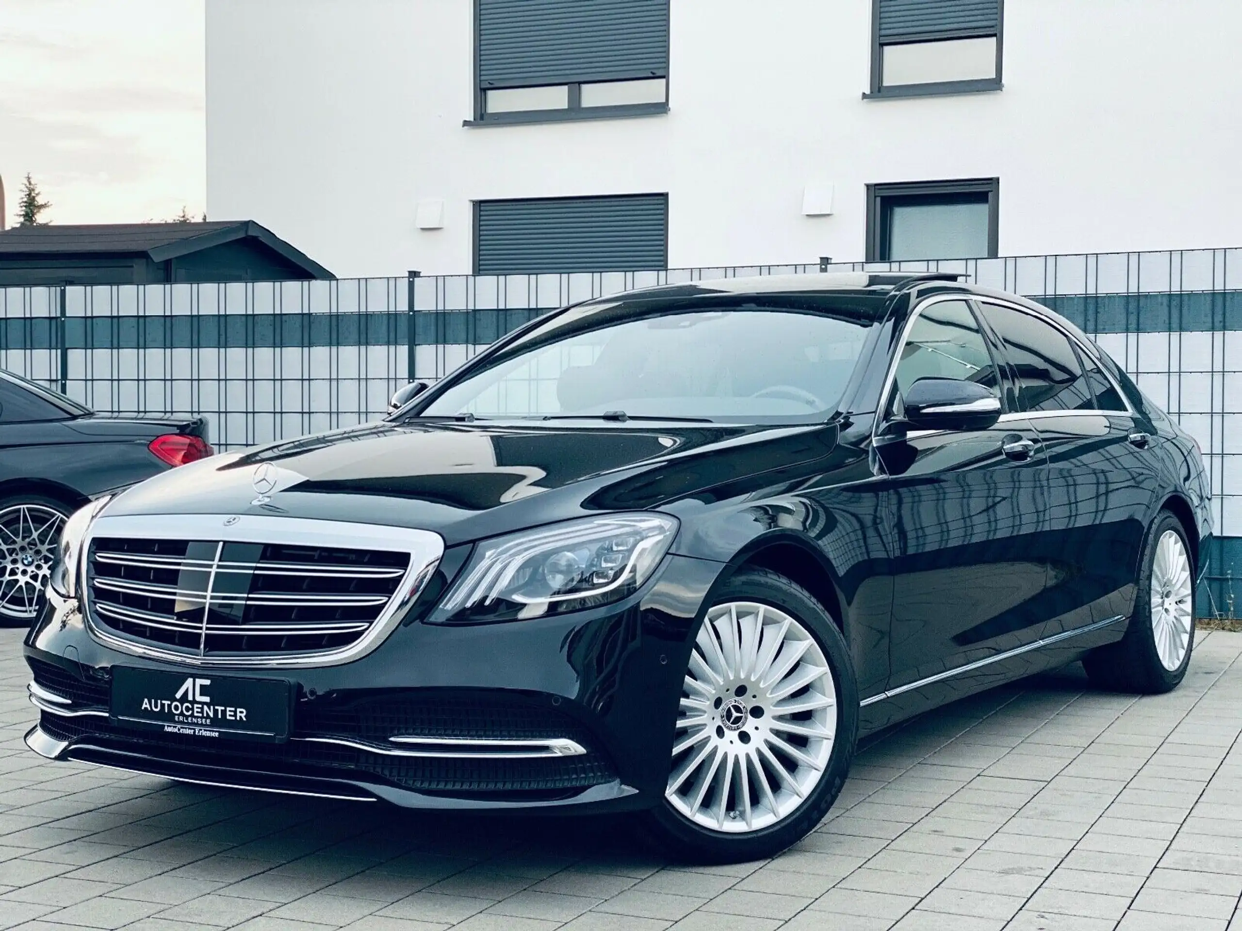 Mercedes-Benz - S 350