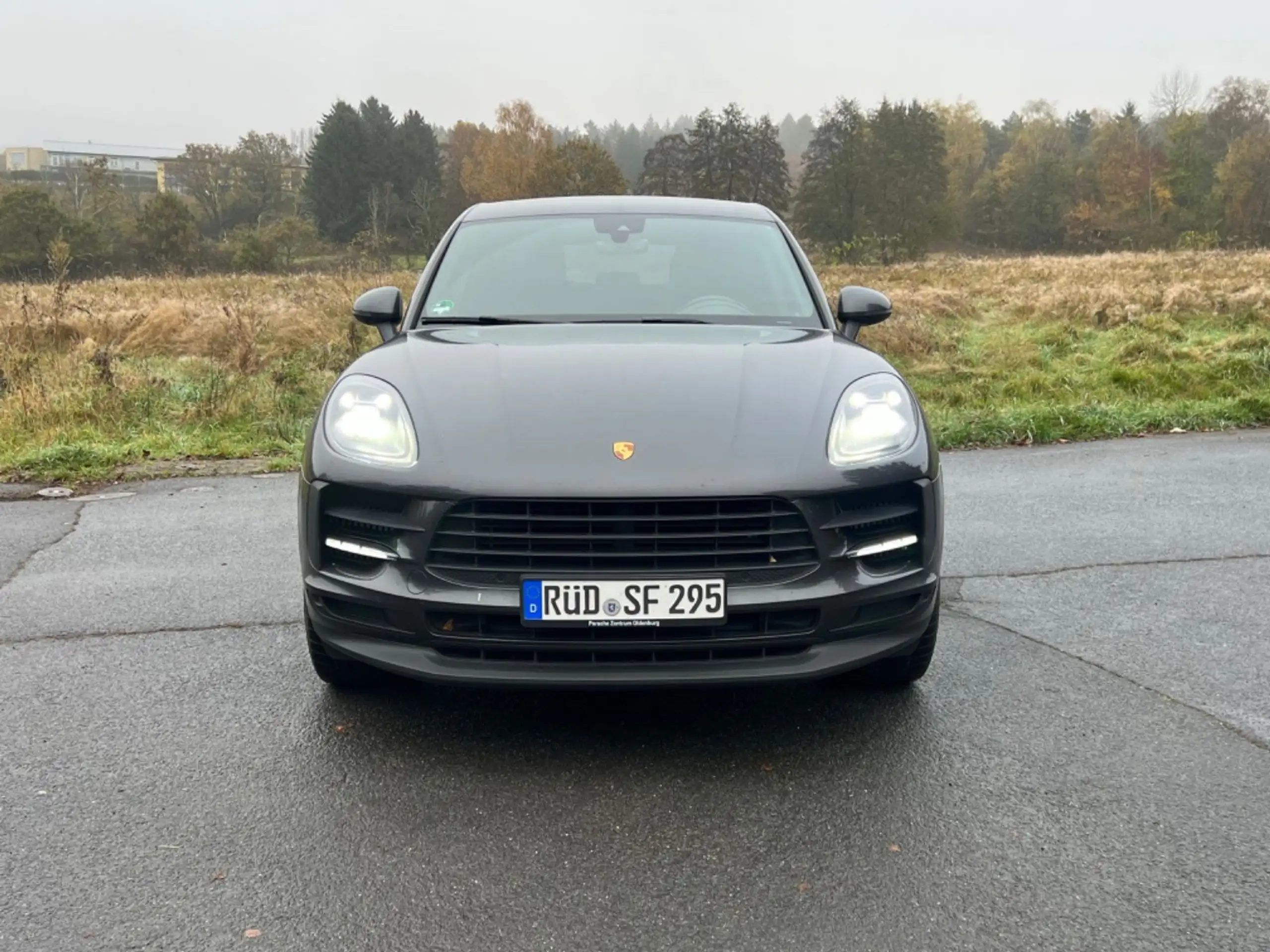 Porsche - Macan