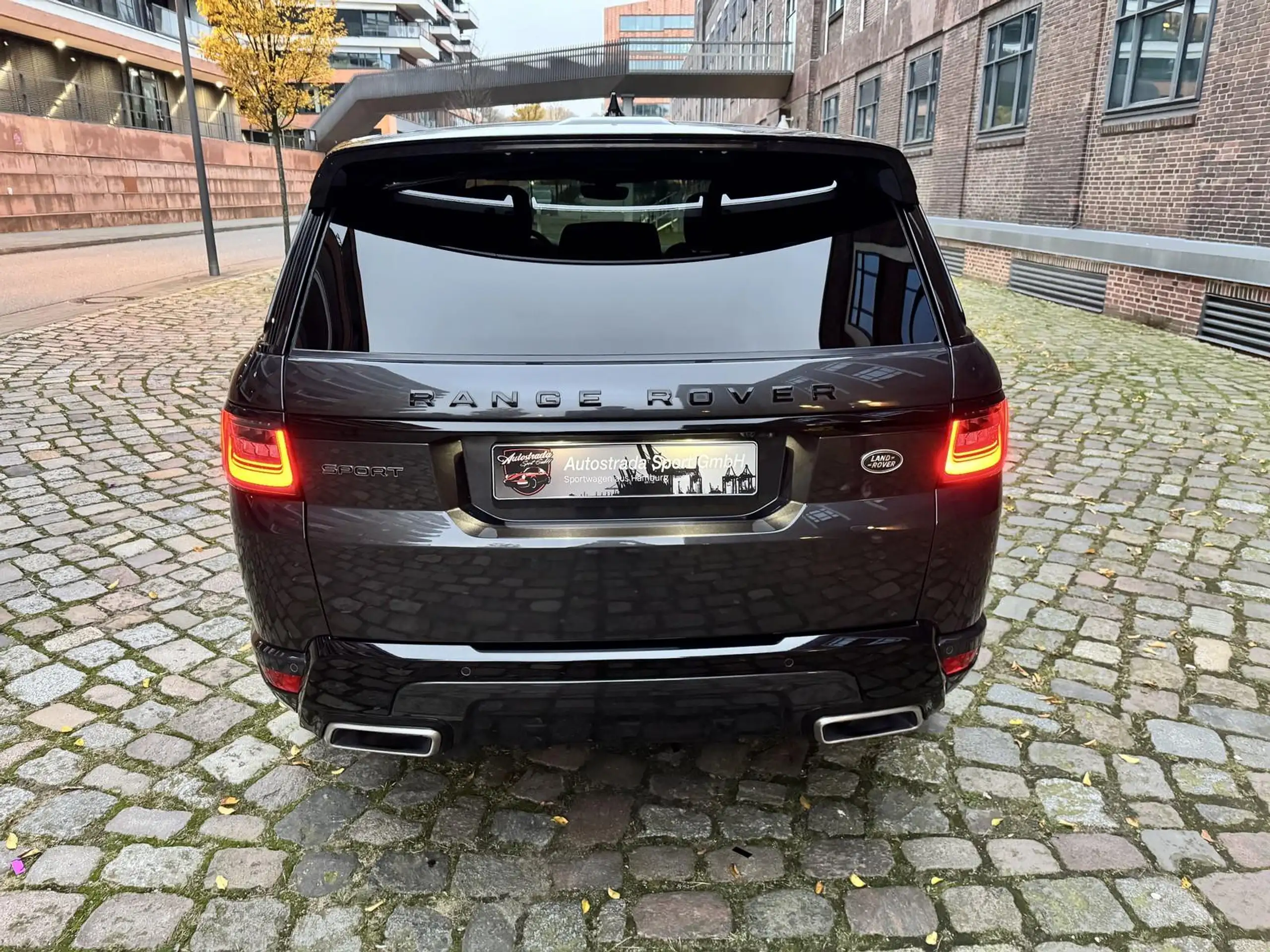 Land Rover - Range Rover Sport