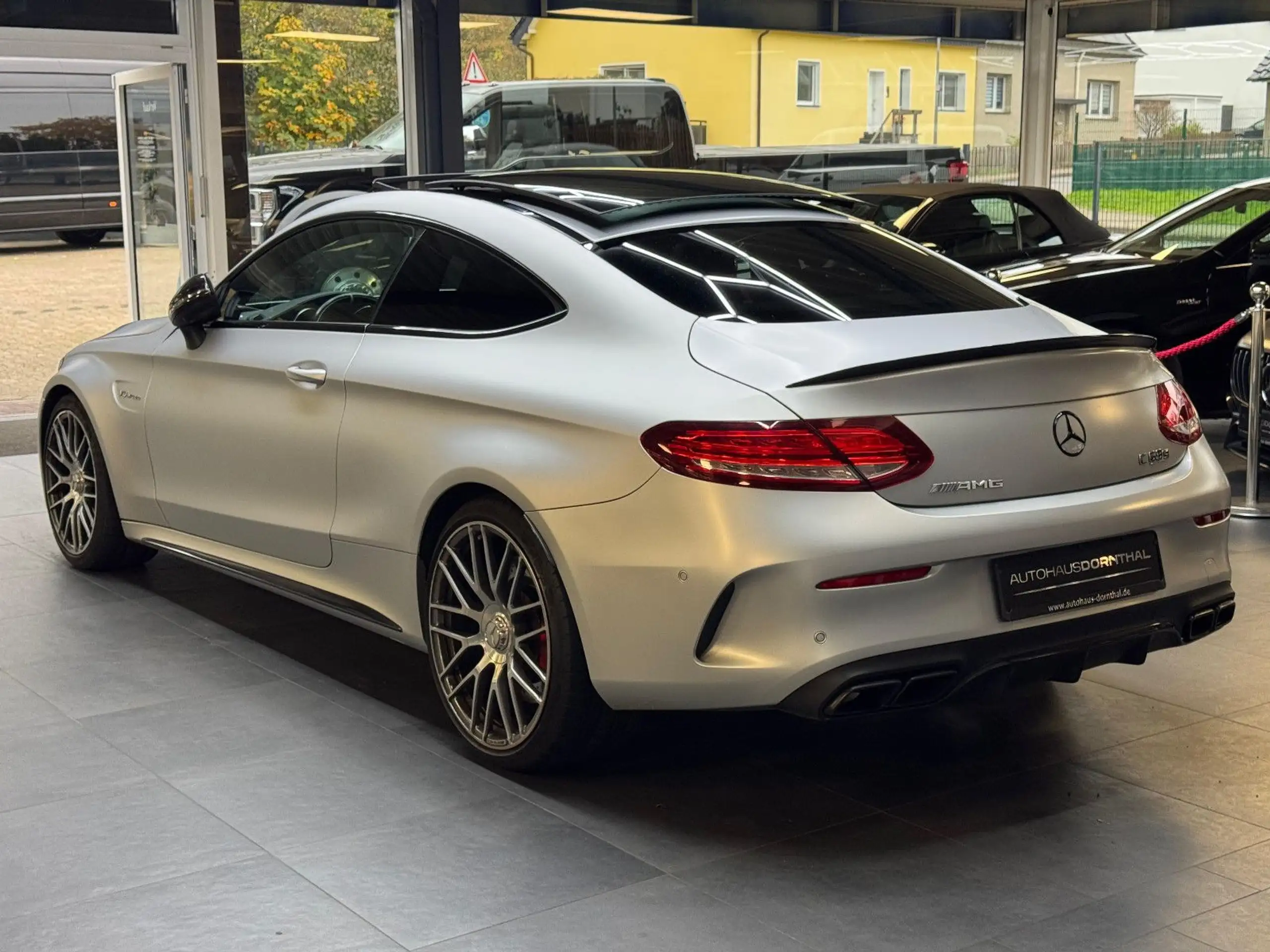 Mercedes-Benz - C 63 AMG