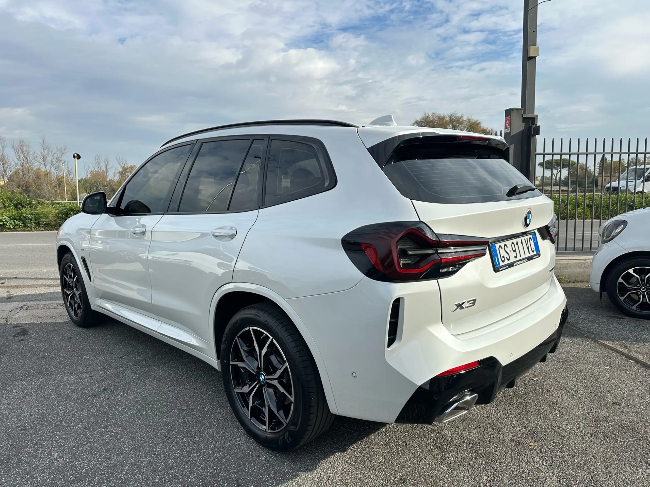 BMW - X3