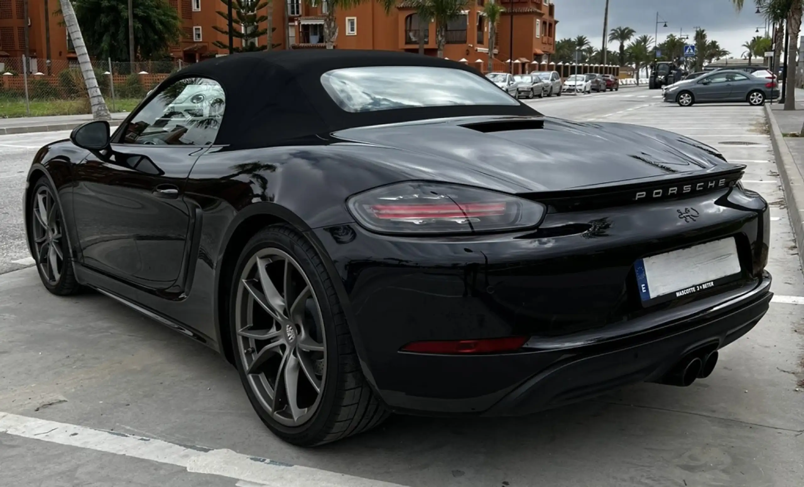 Porsche - Boxster