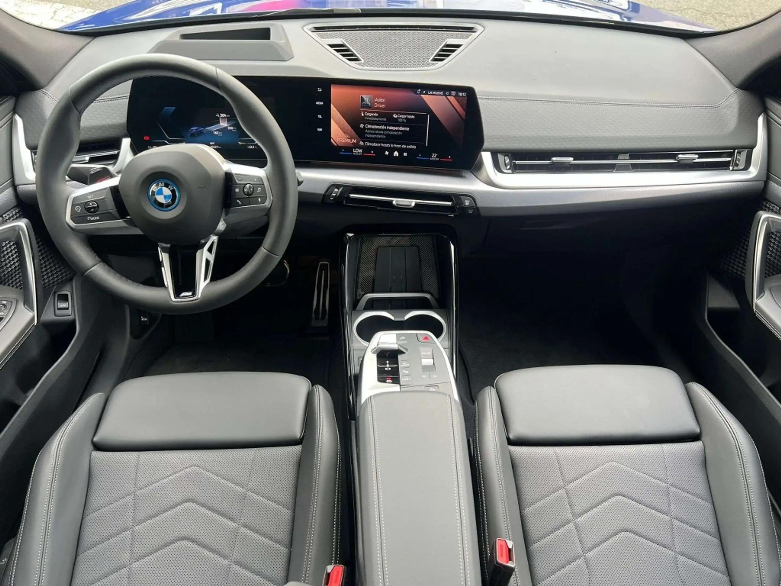 BMW - iX