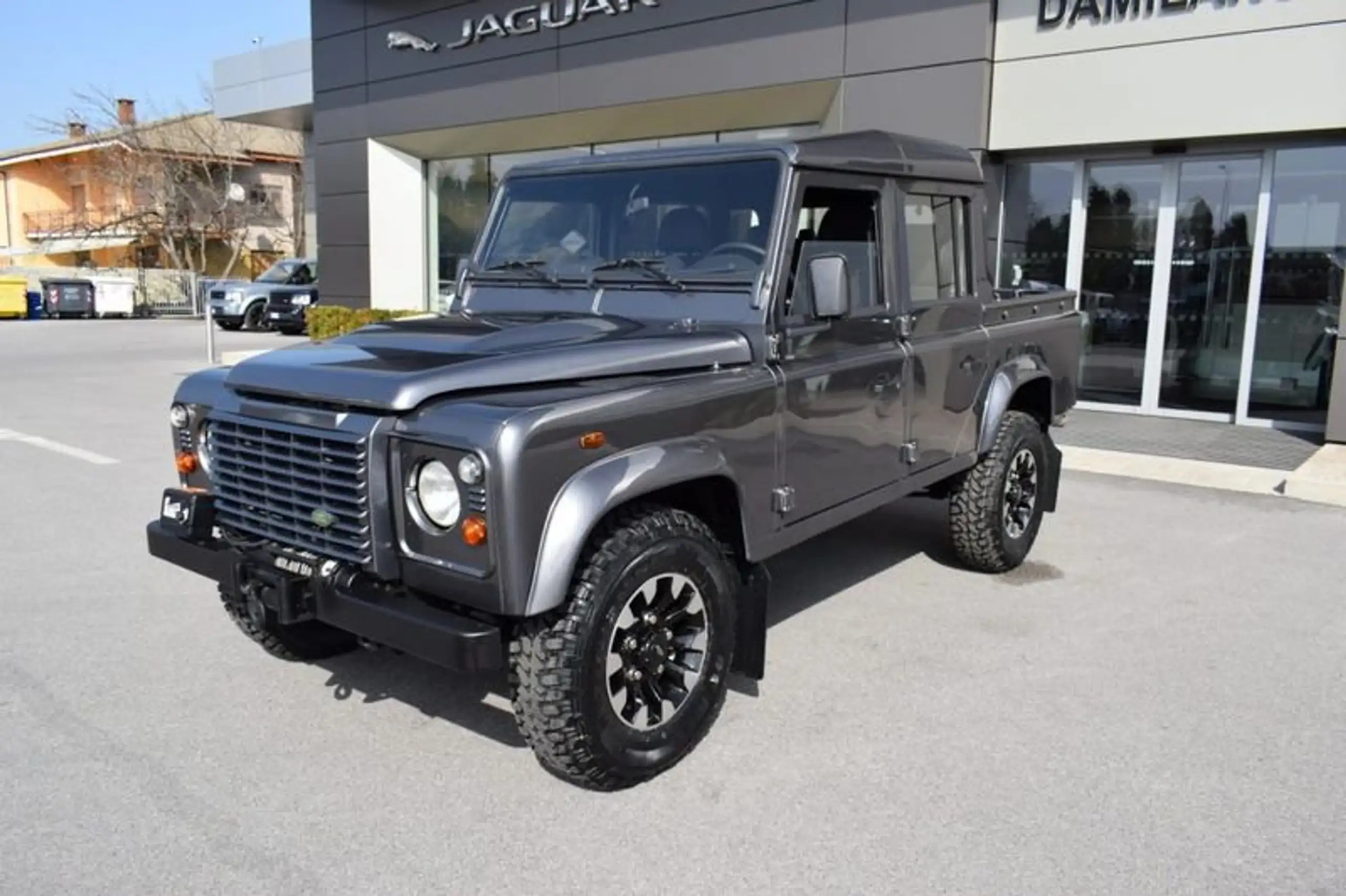 Land Rover Defender 2008