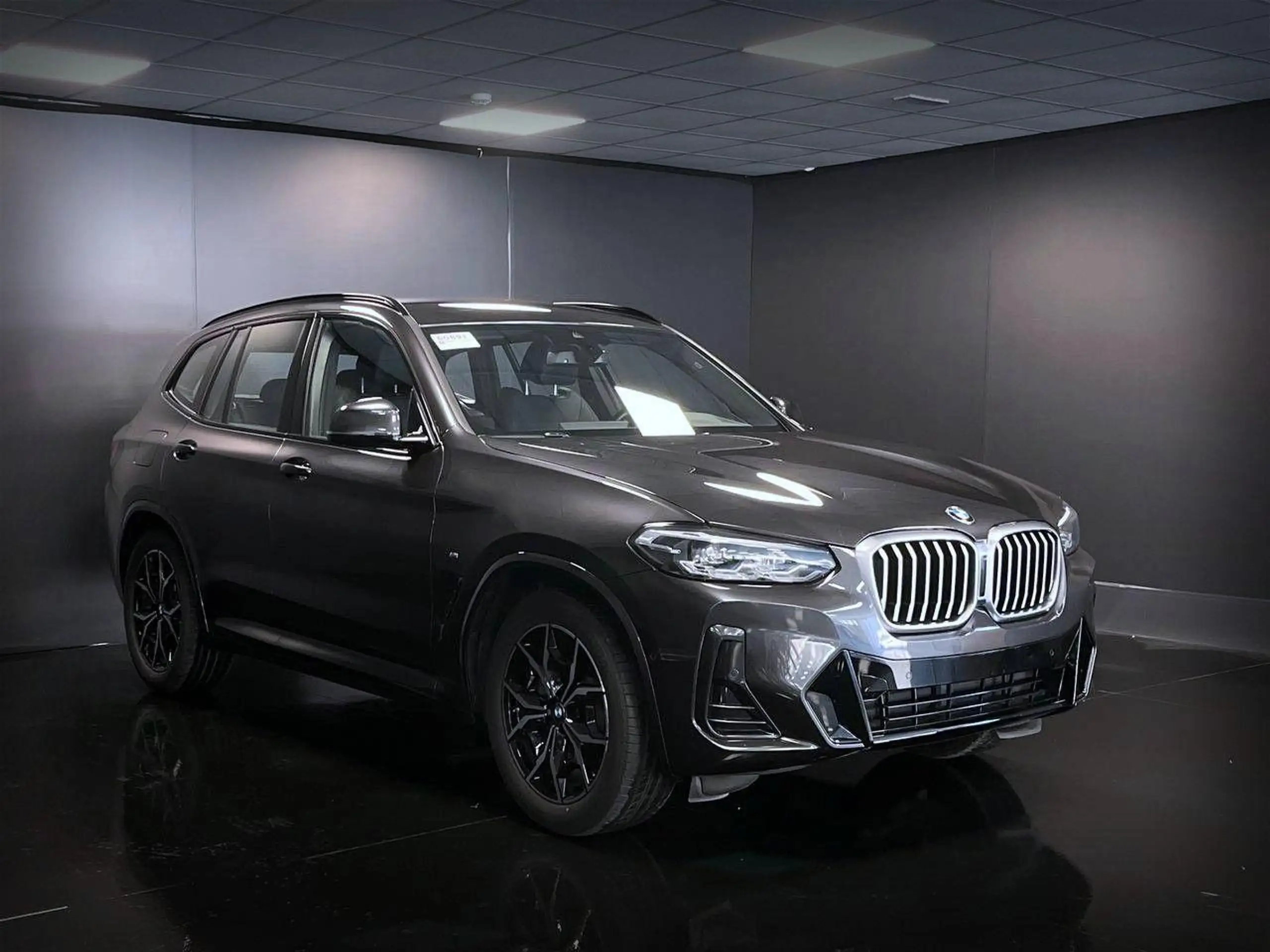 BMW - X3