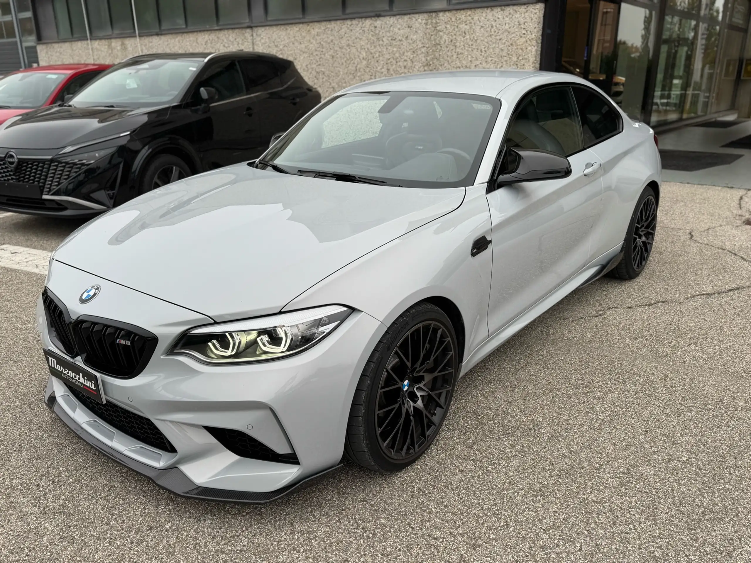 BMW - M2