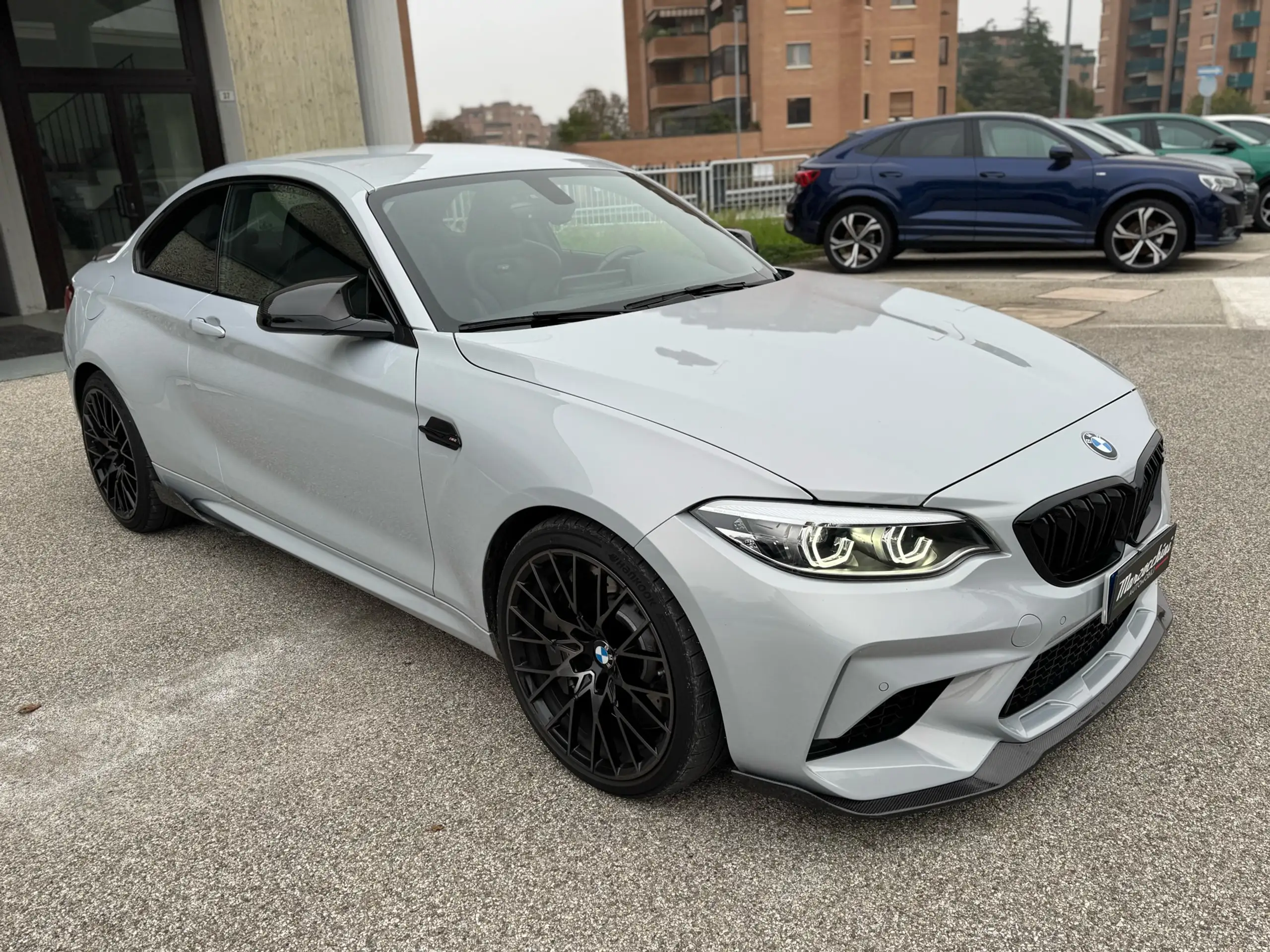 BMW - M2