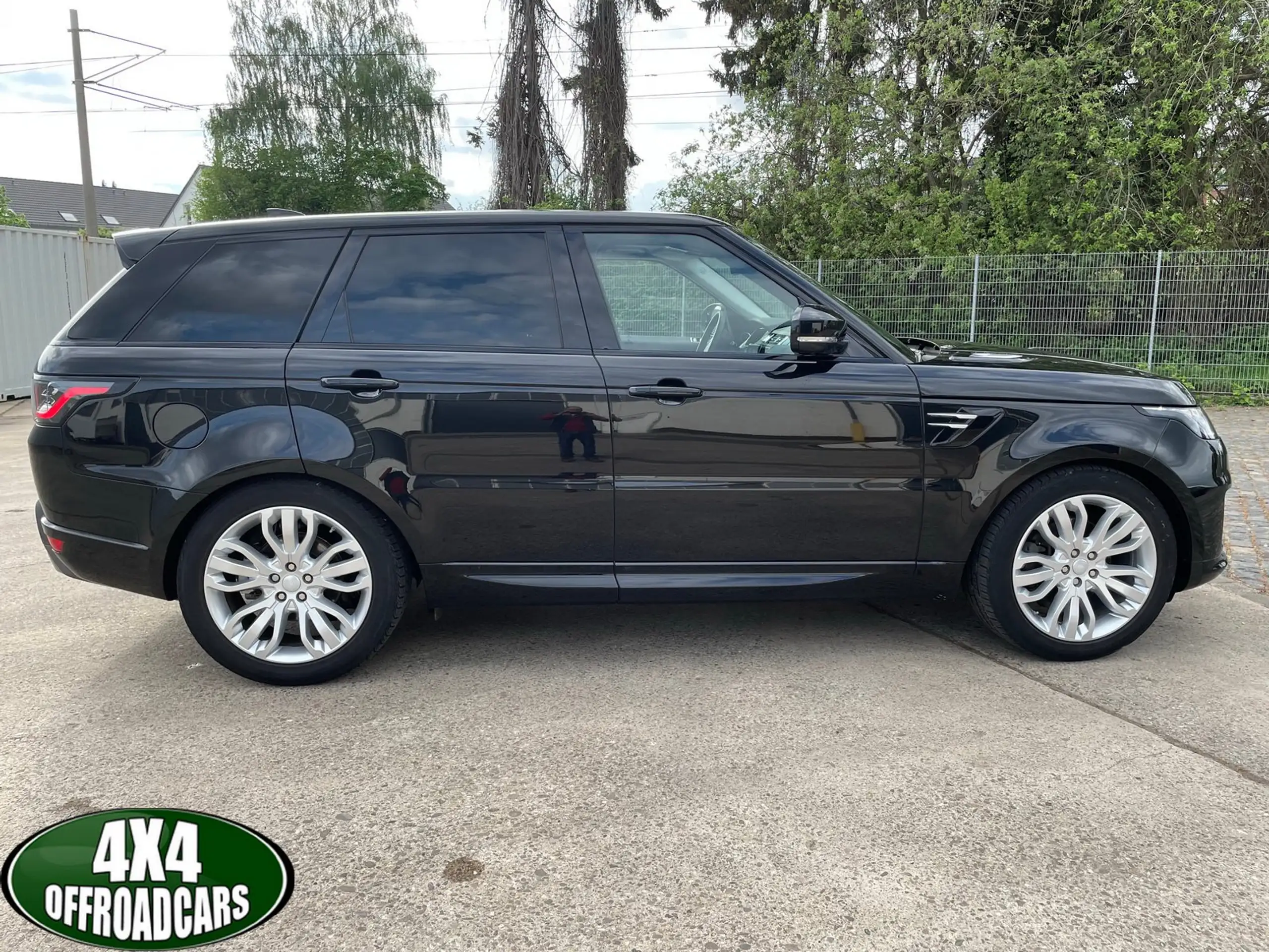 Land Rover - Range Rover Sport