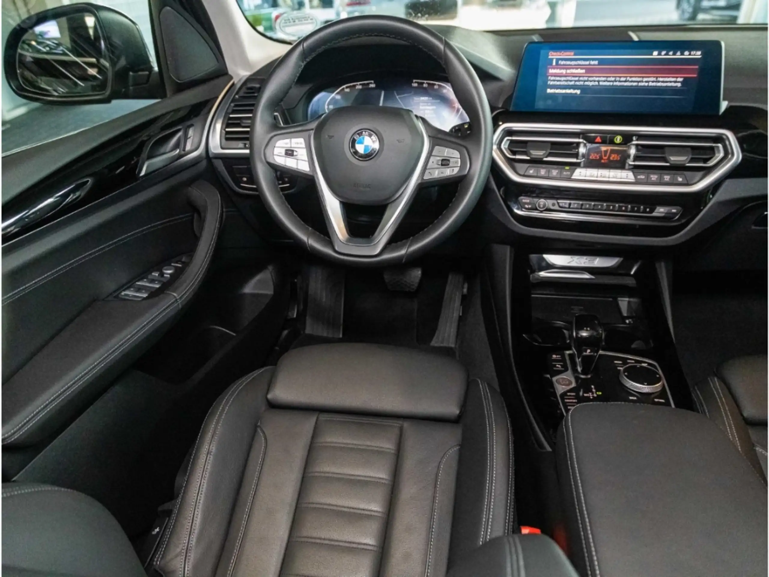 BMW - X3