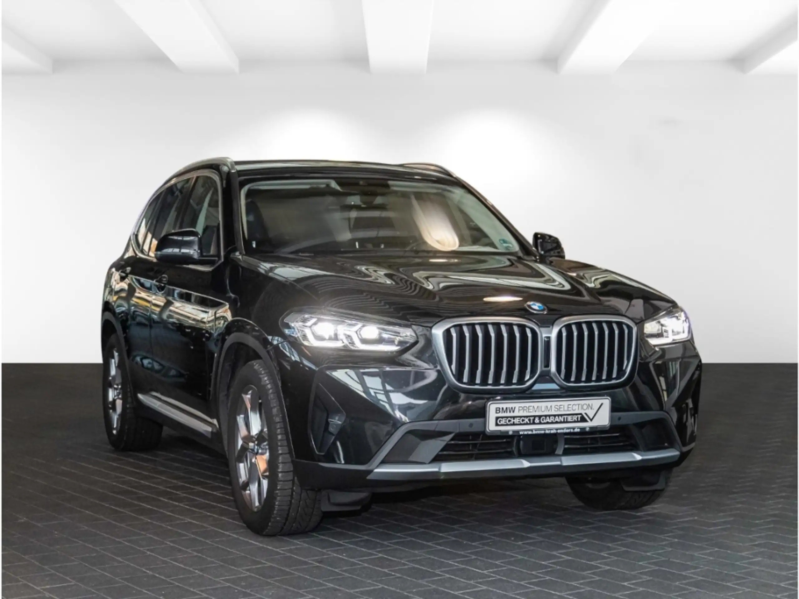 BMW - X3