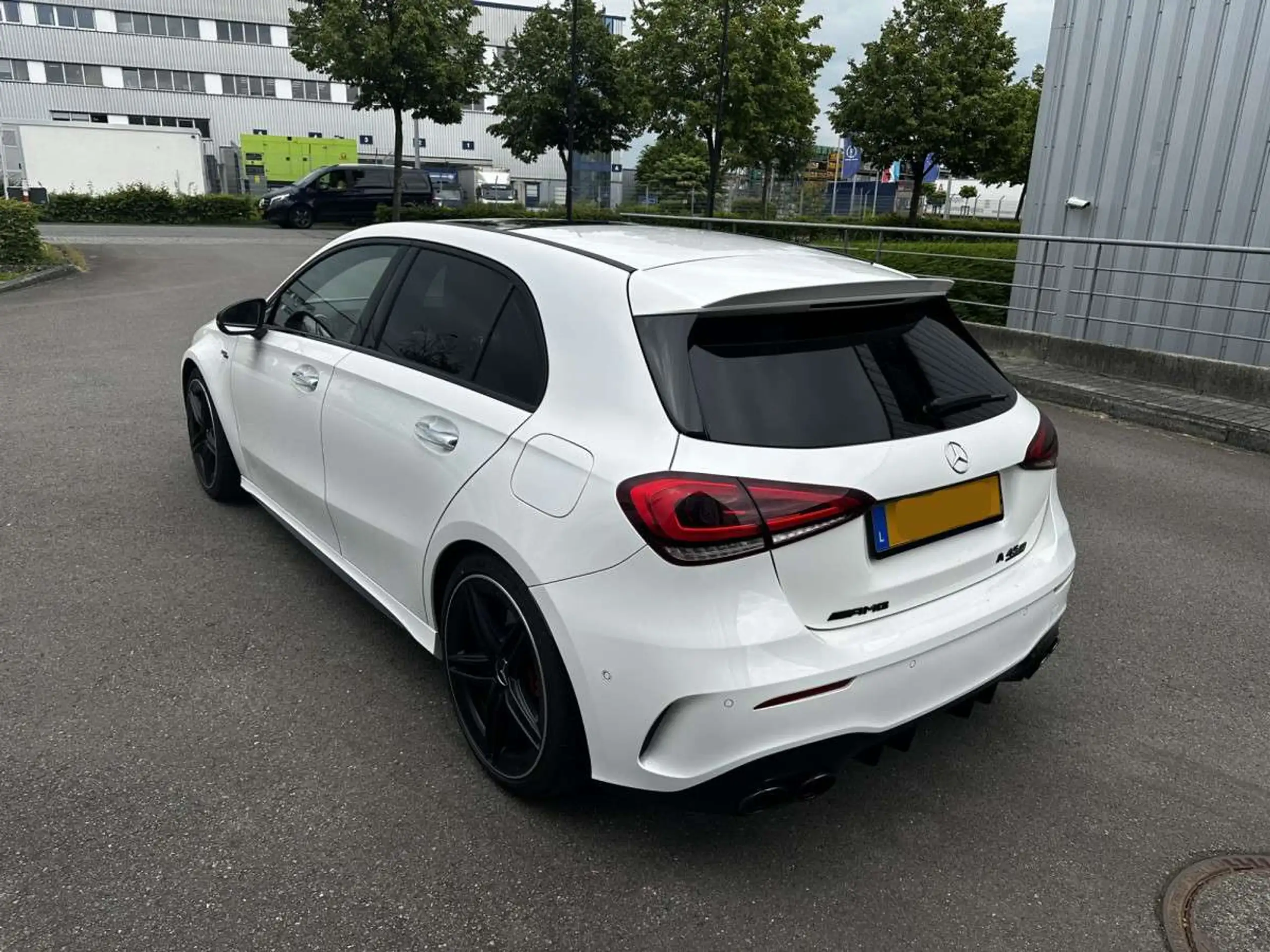 Mercedes-Benz - A 45 AMG