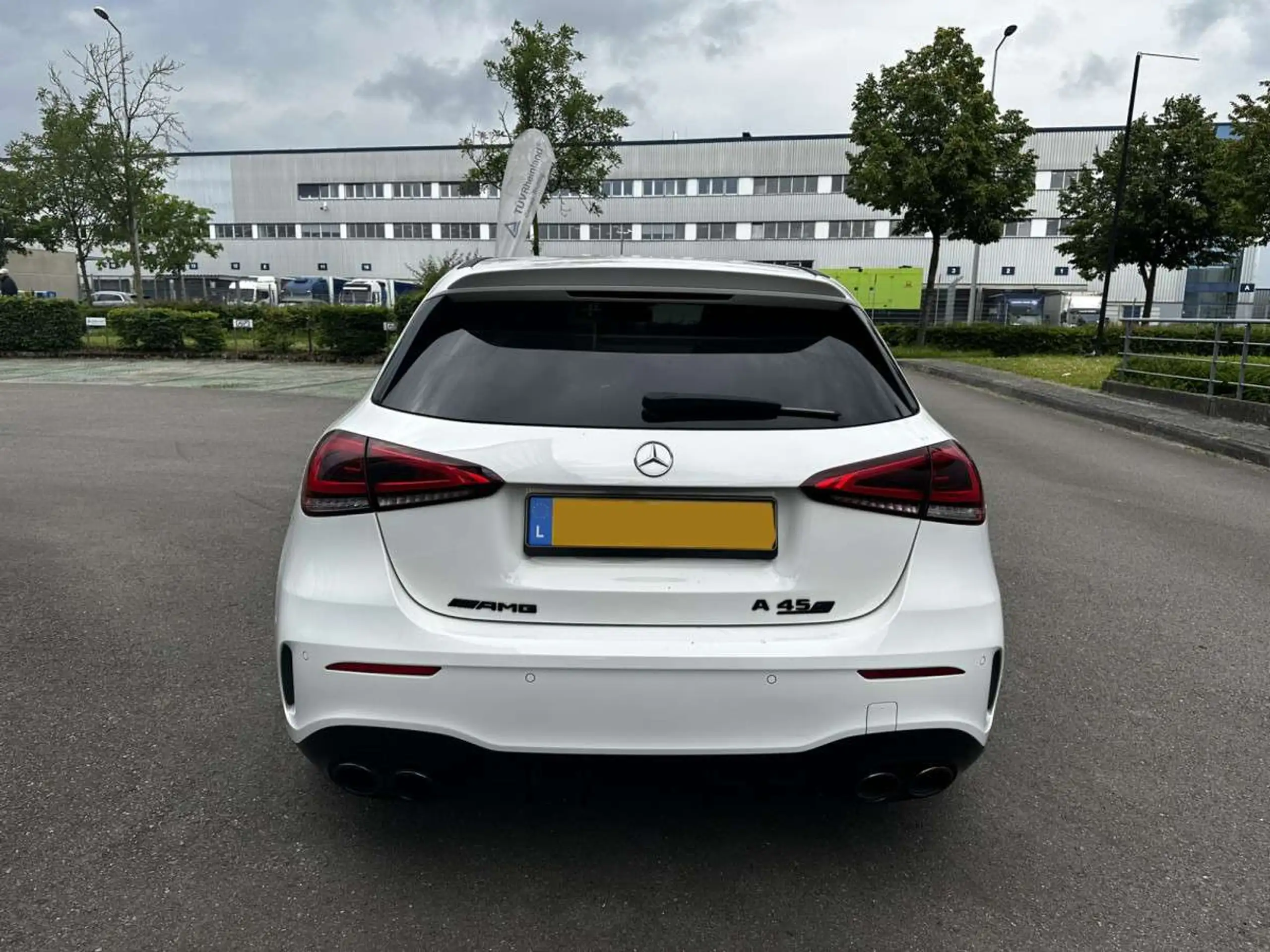 Mercedes-Benz - A 45 AMG