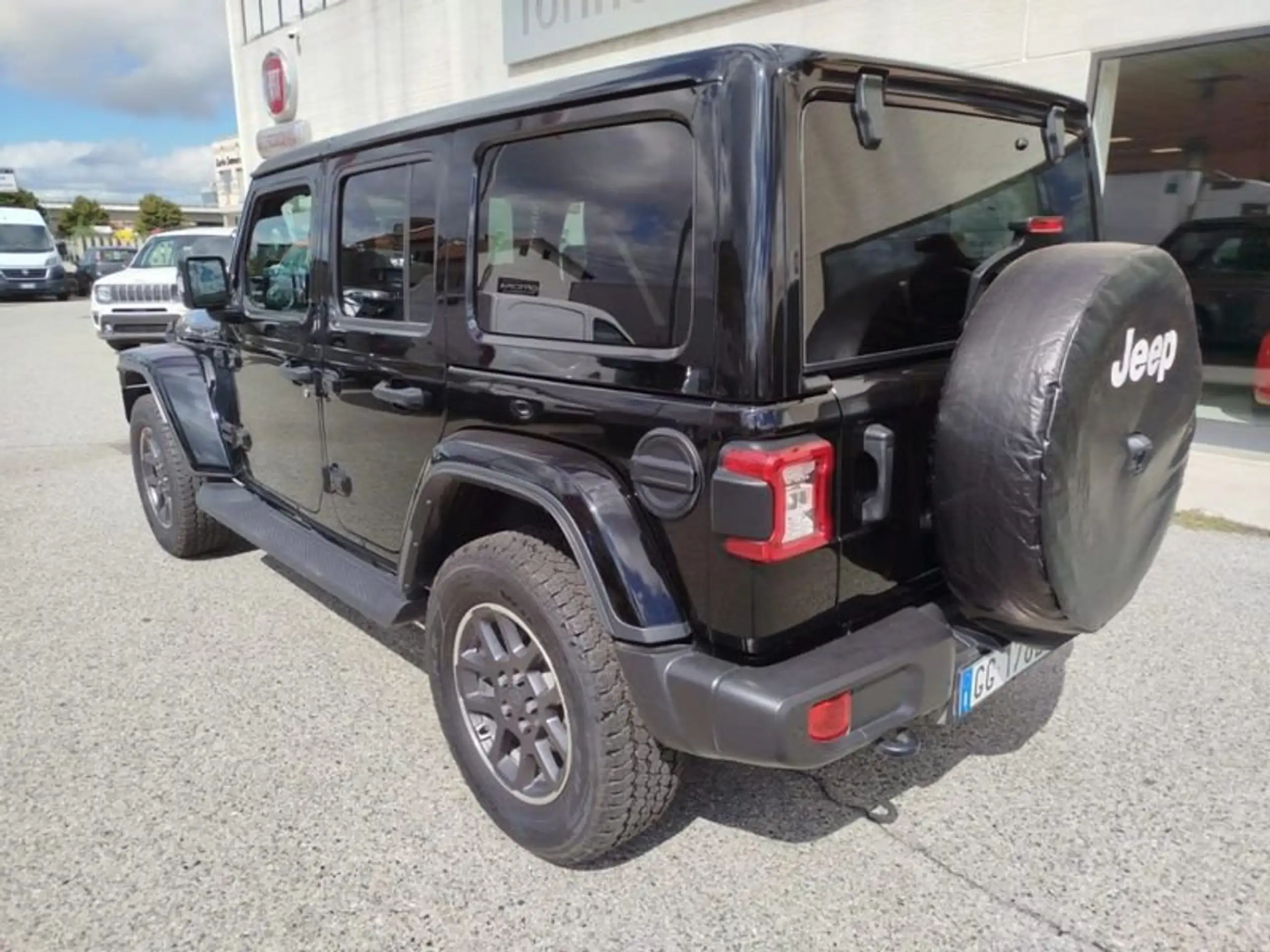 Jeep - Wrangler