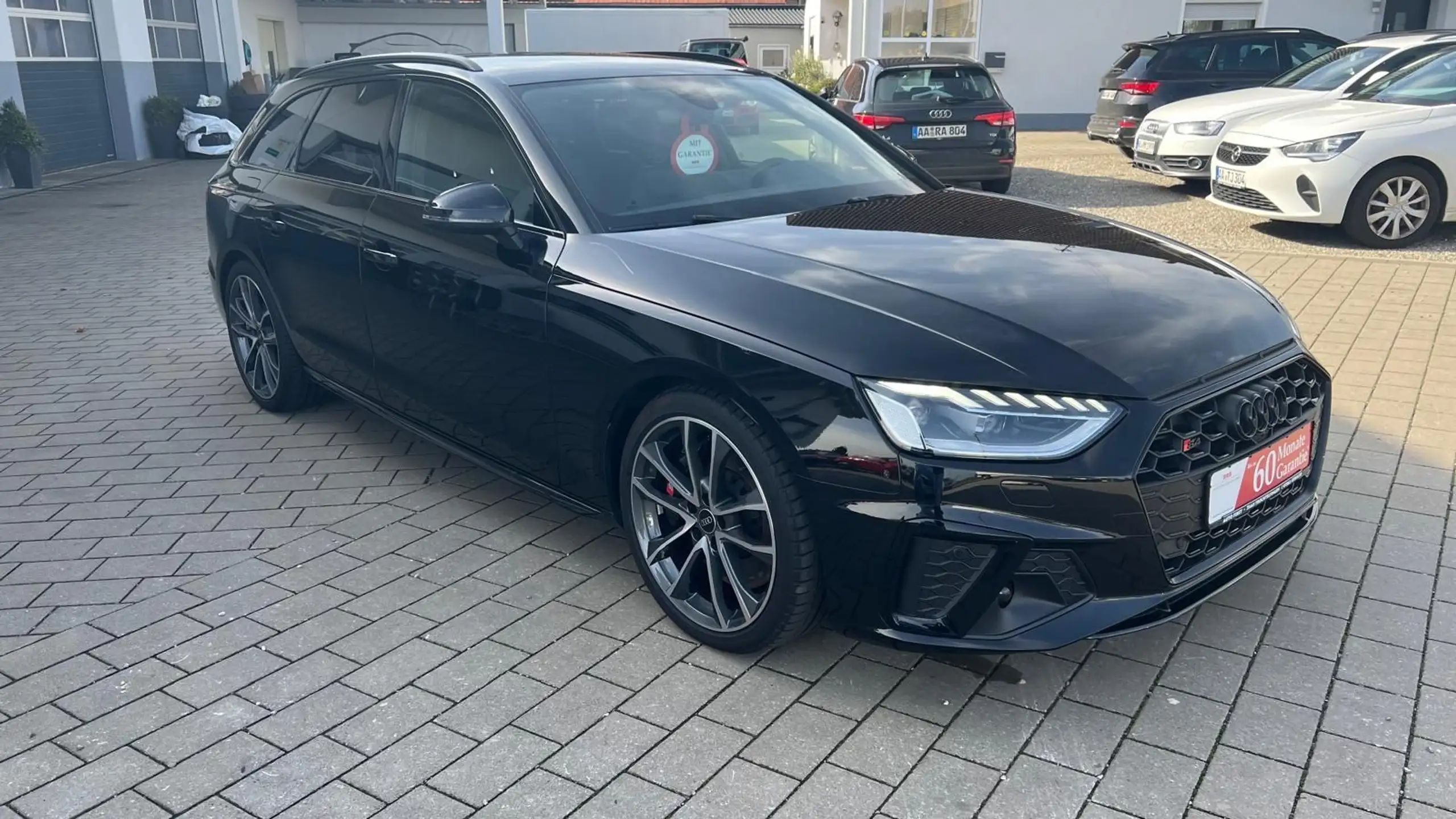 Audi - S4