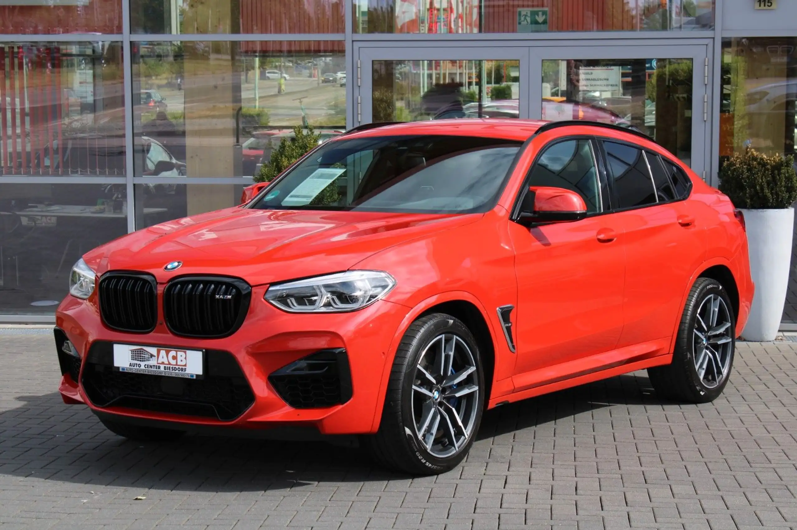 BMW - X4 M