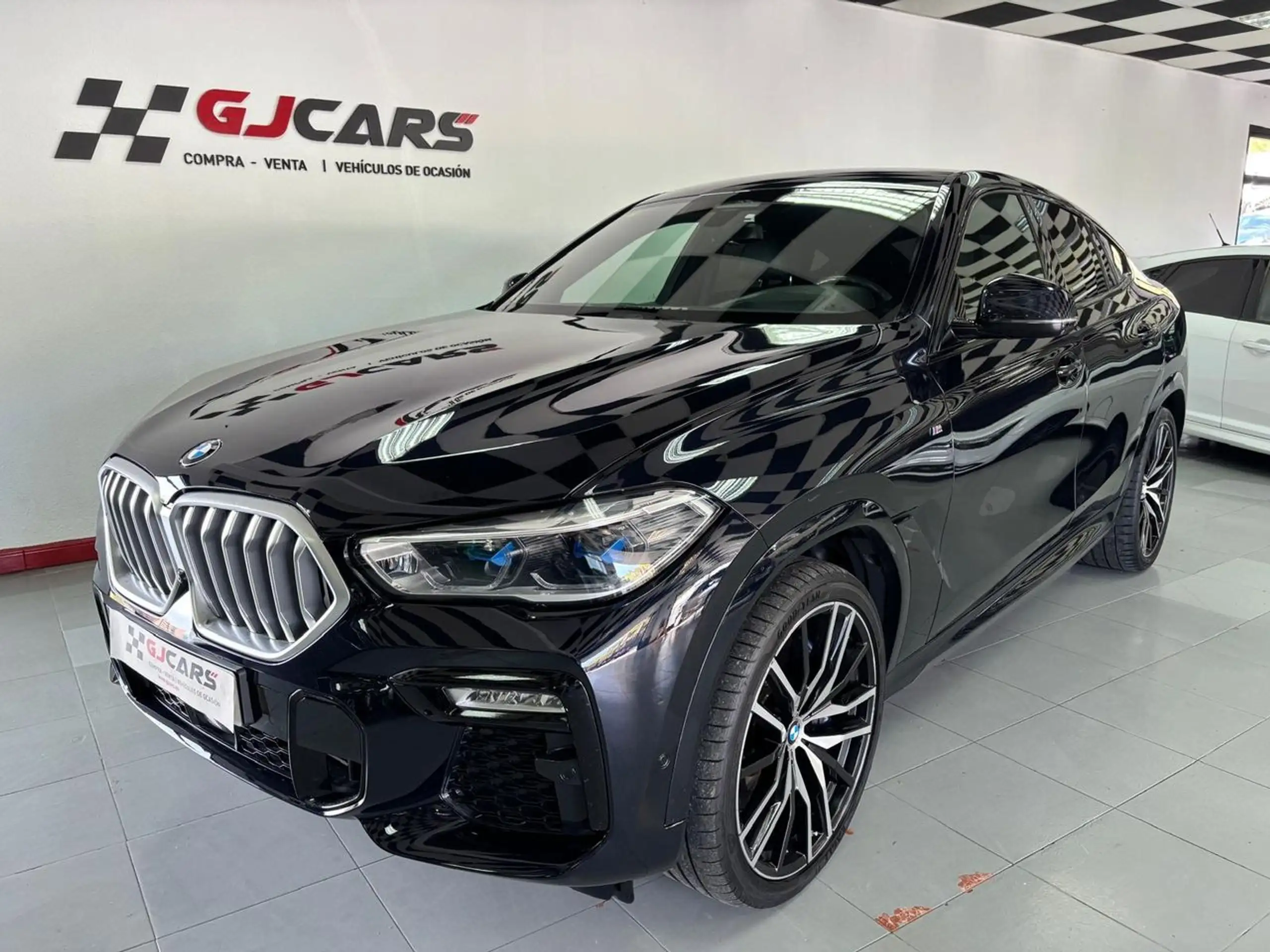 BMW - X6