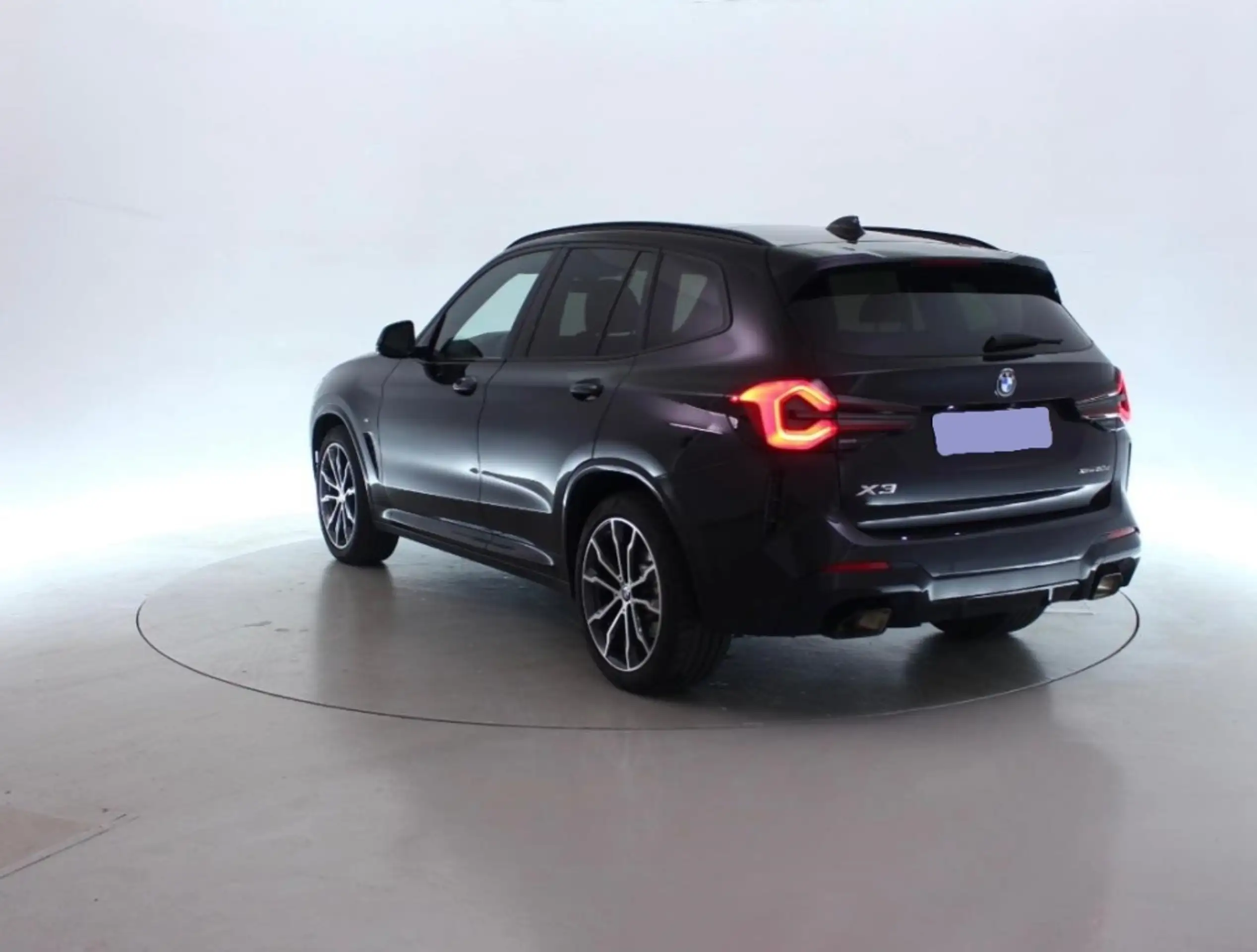 BMW - X3