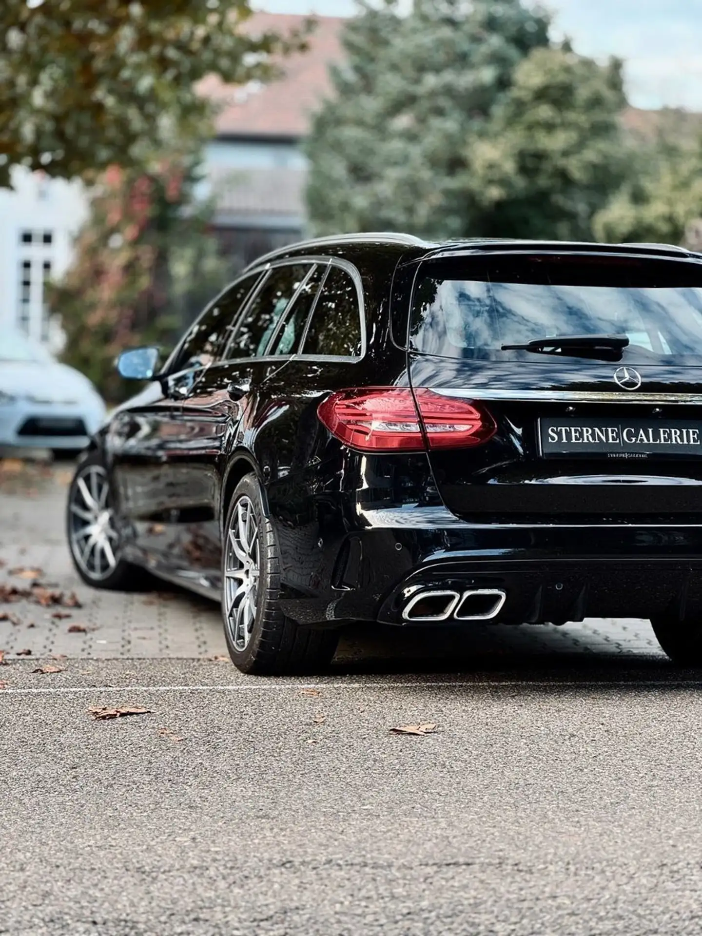 Mercedes-Benz - C 63 AMG