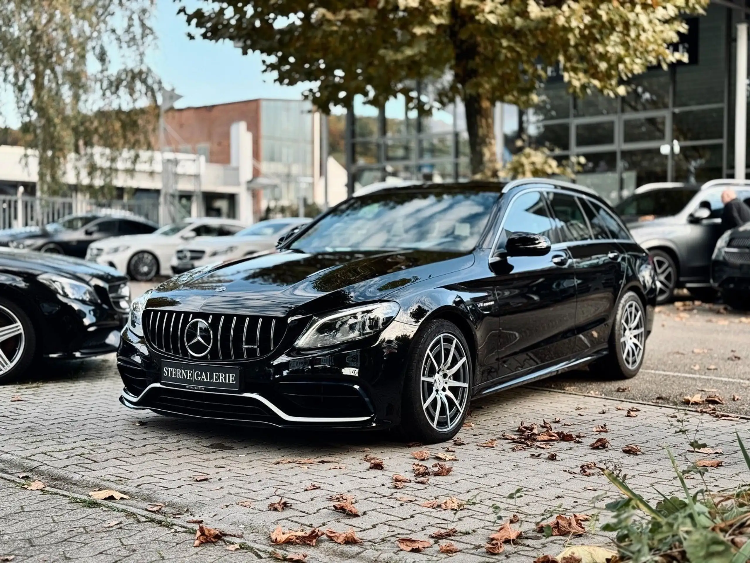 Mercedes-Benz - C 63 AMG