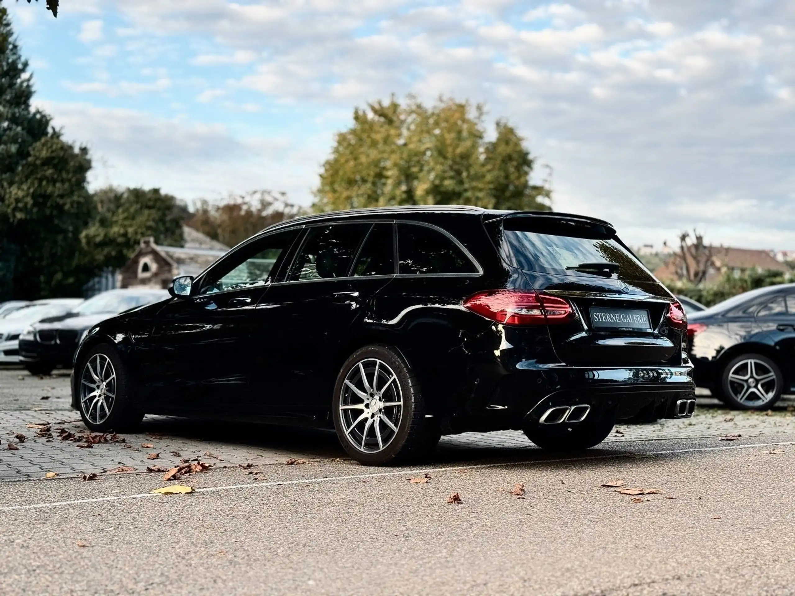 Mercedes-Benz - C 63 AMG