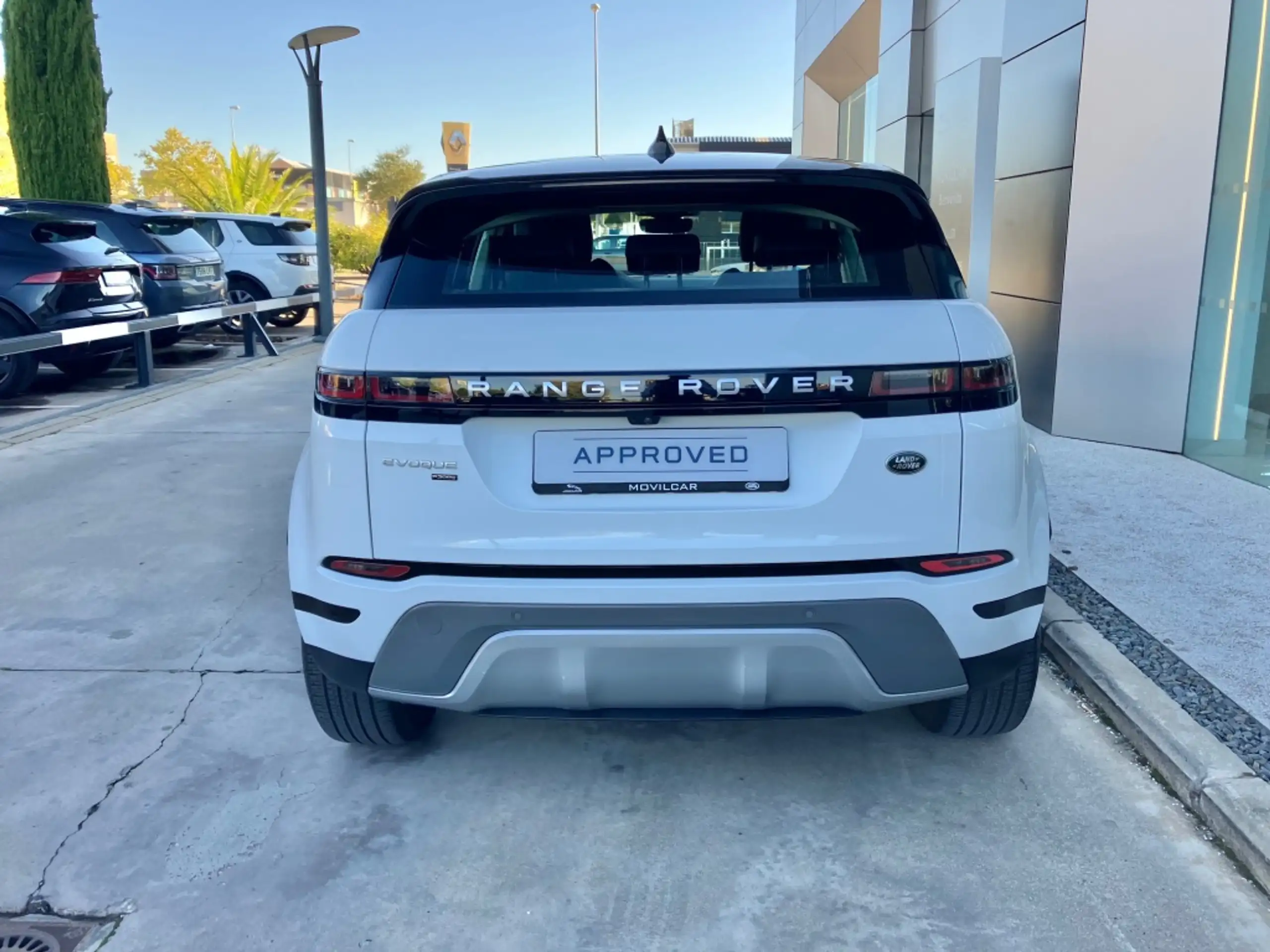 Land Rover - Range Rover Evoque