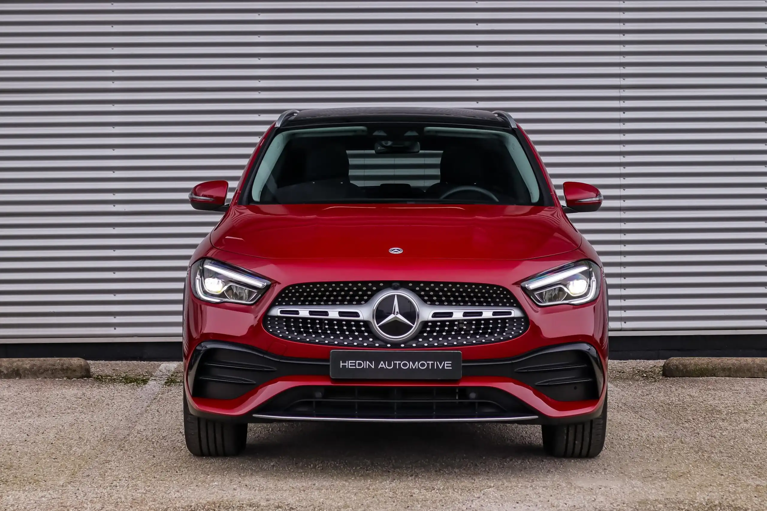 Mercedes-Benz - GLA 250