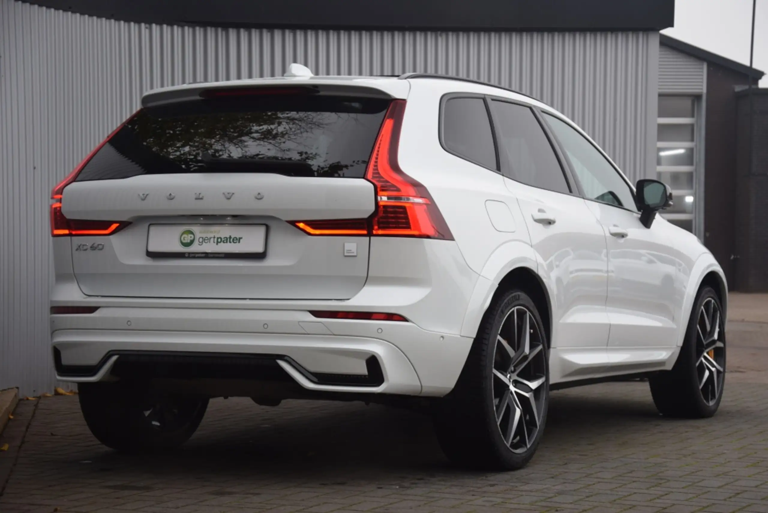 Volvo - XC60