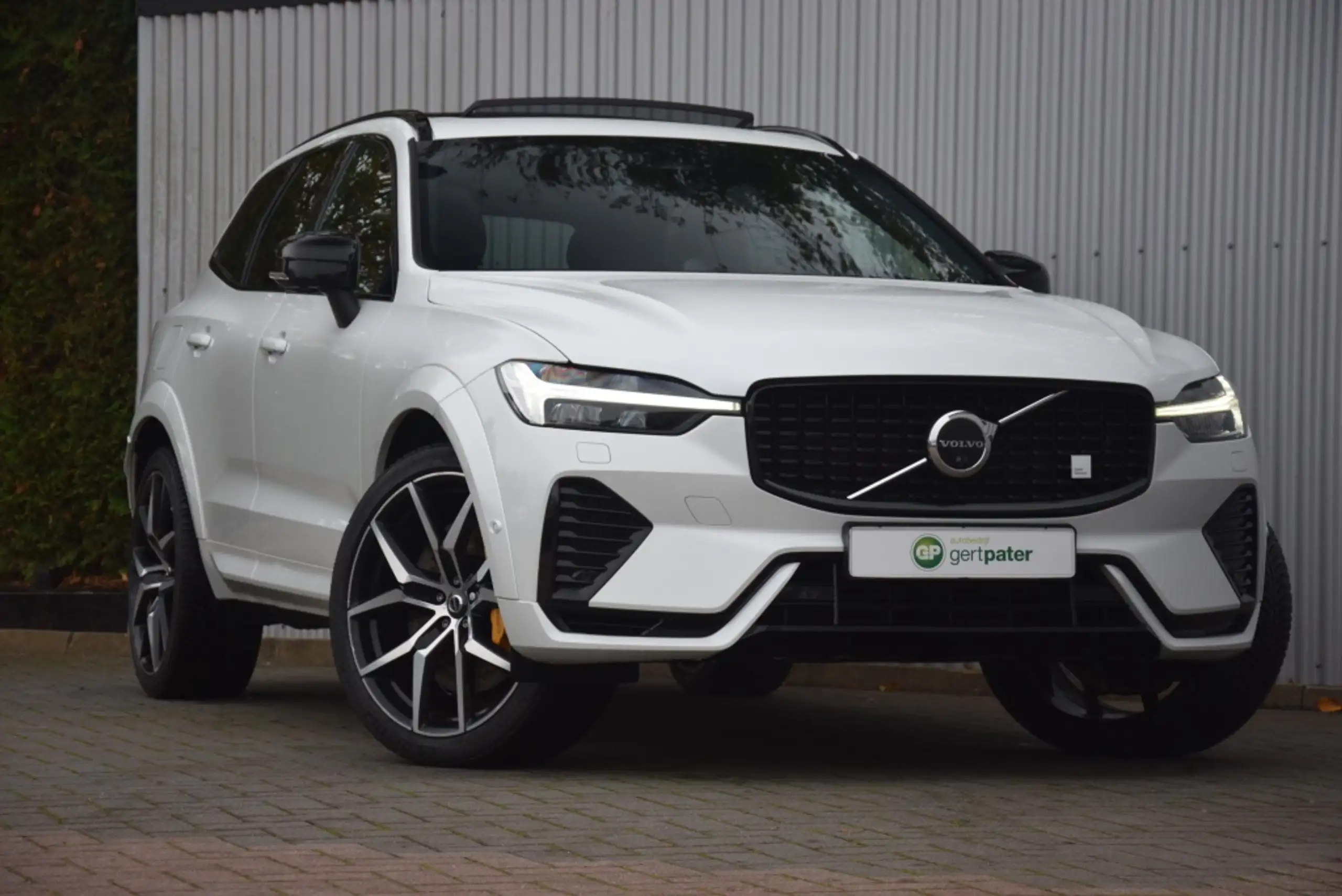 Volvo - XC60