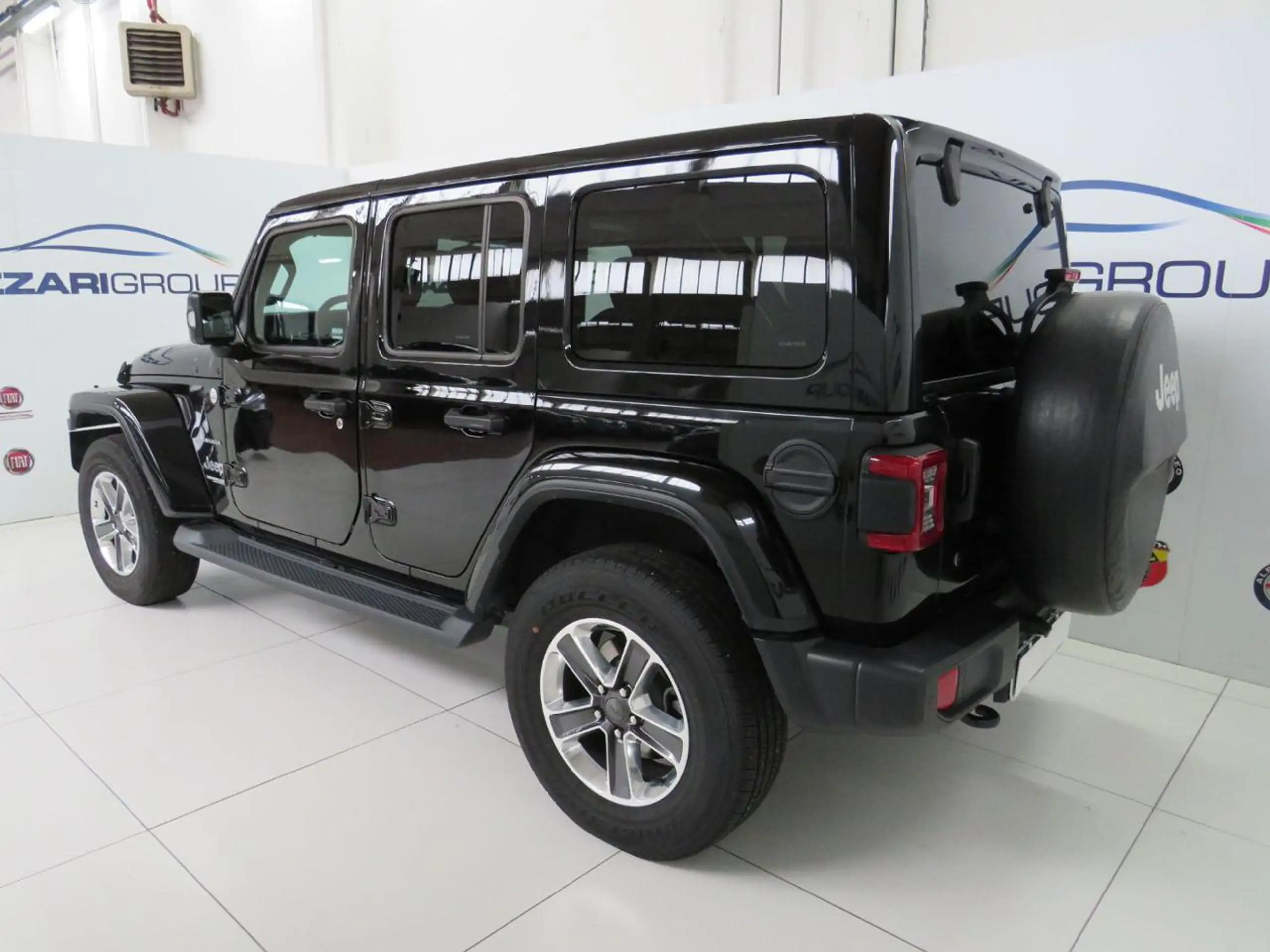 Jeep - Wrangler