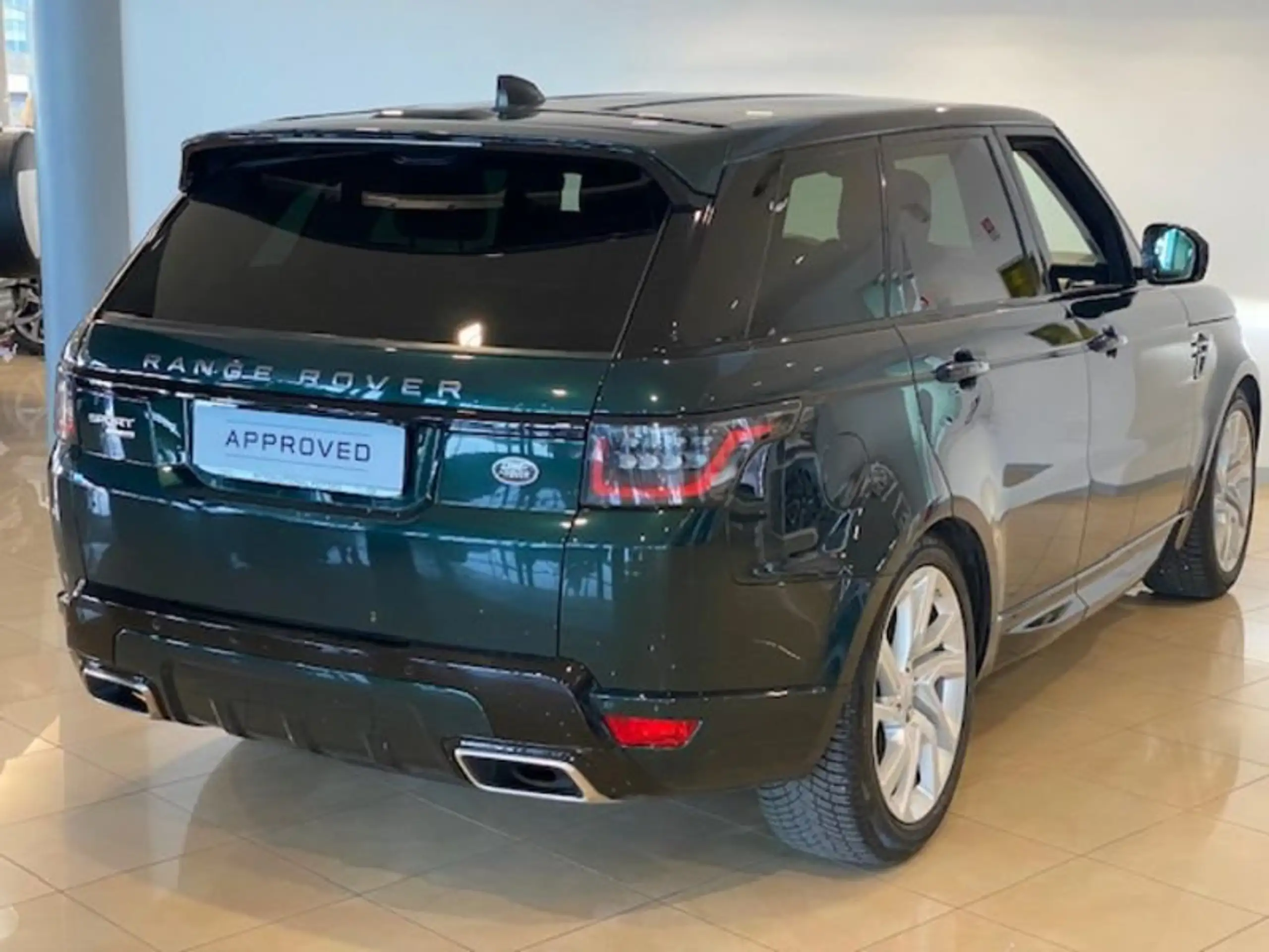 Land Rover - Range Rover Sport