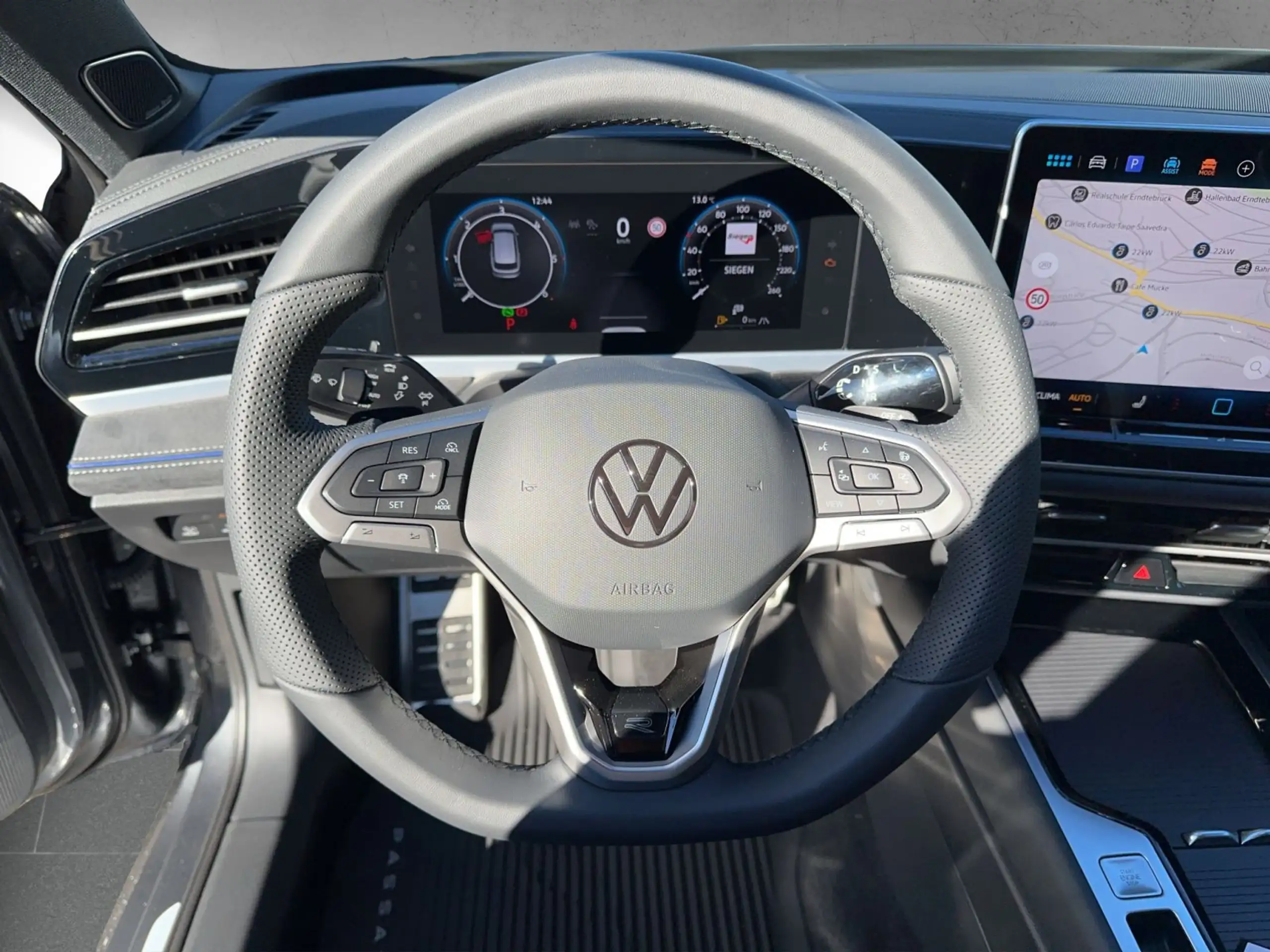 Volkswagen - Passat