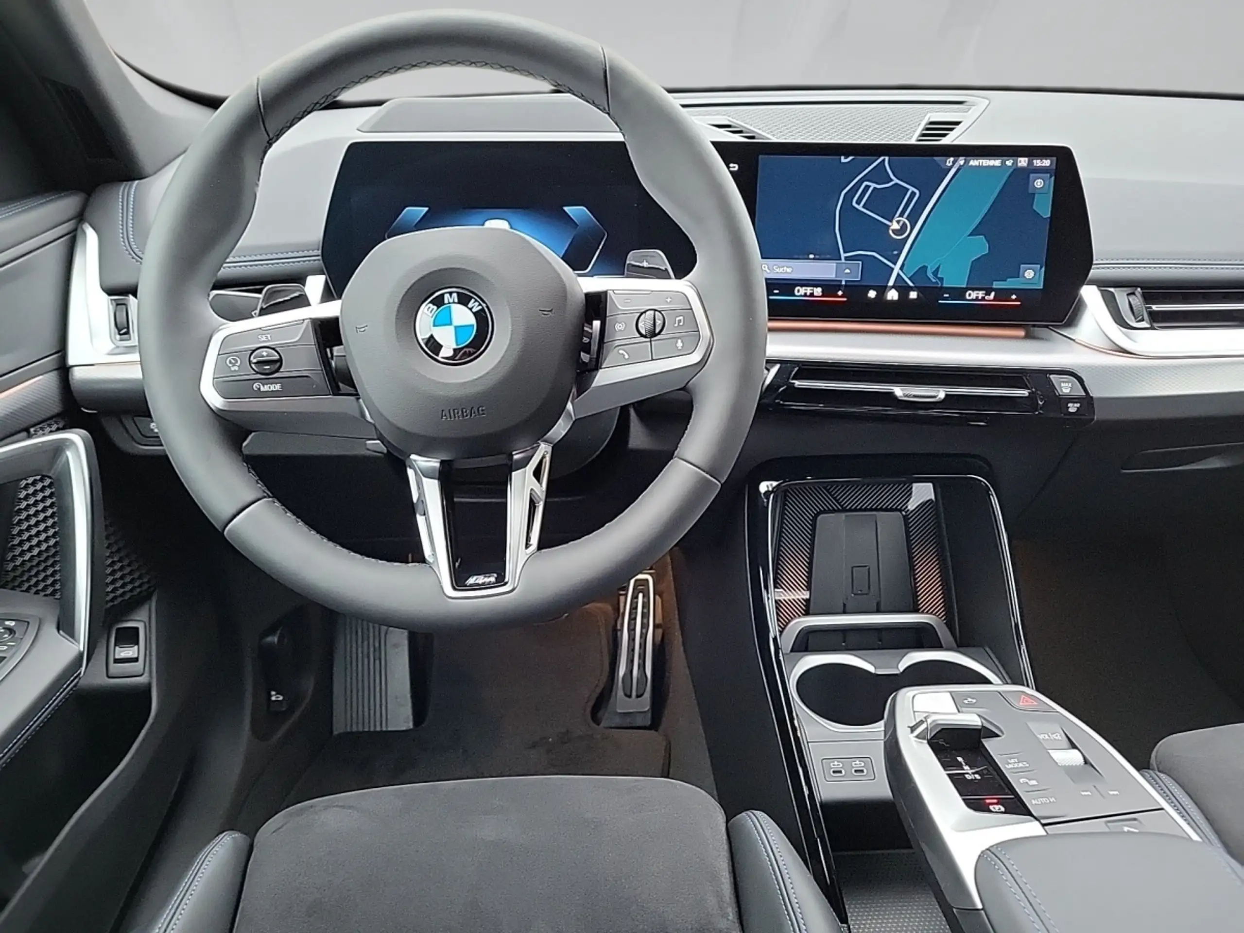 BMW - X1