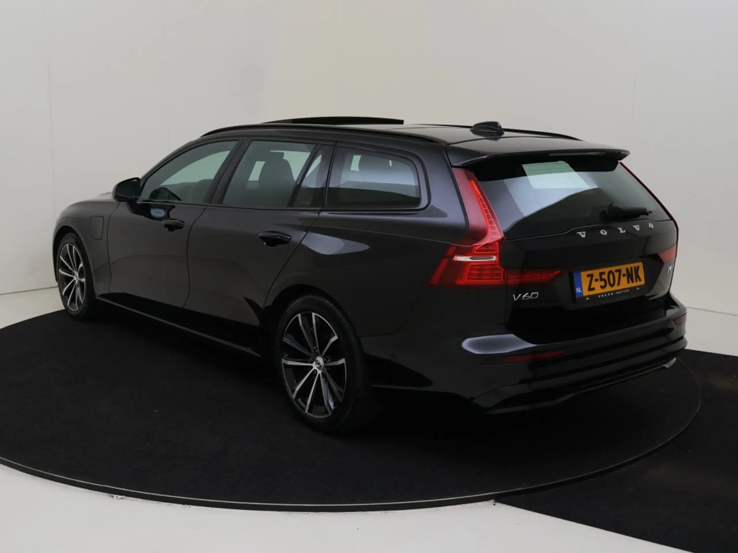 Volvo - V60