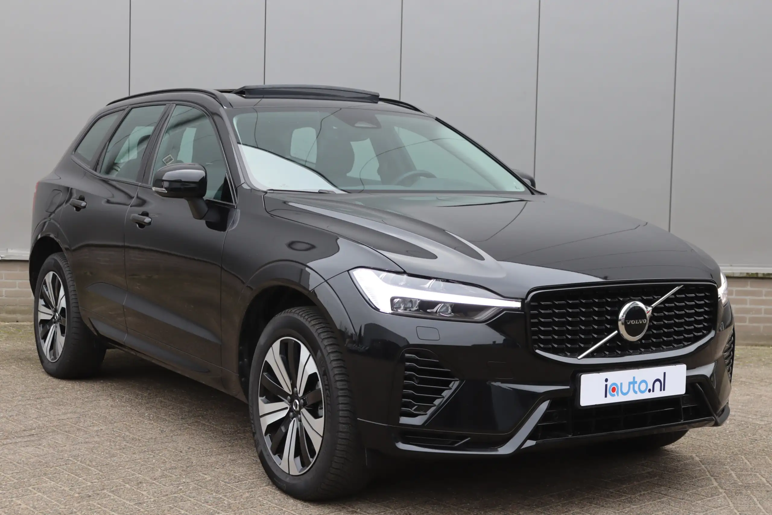 Volvo - XC60