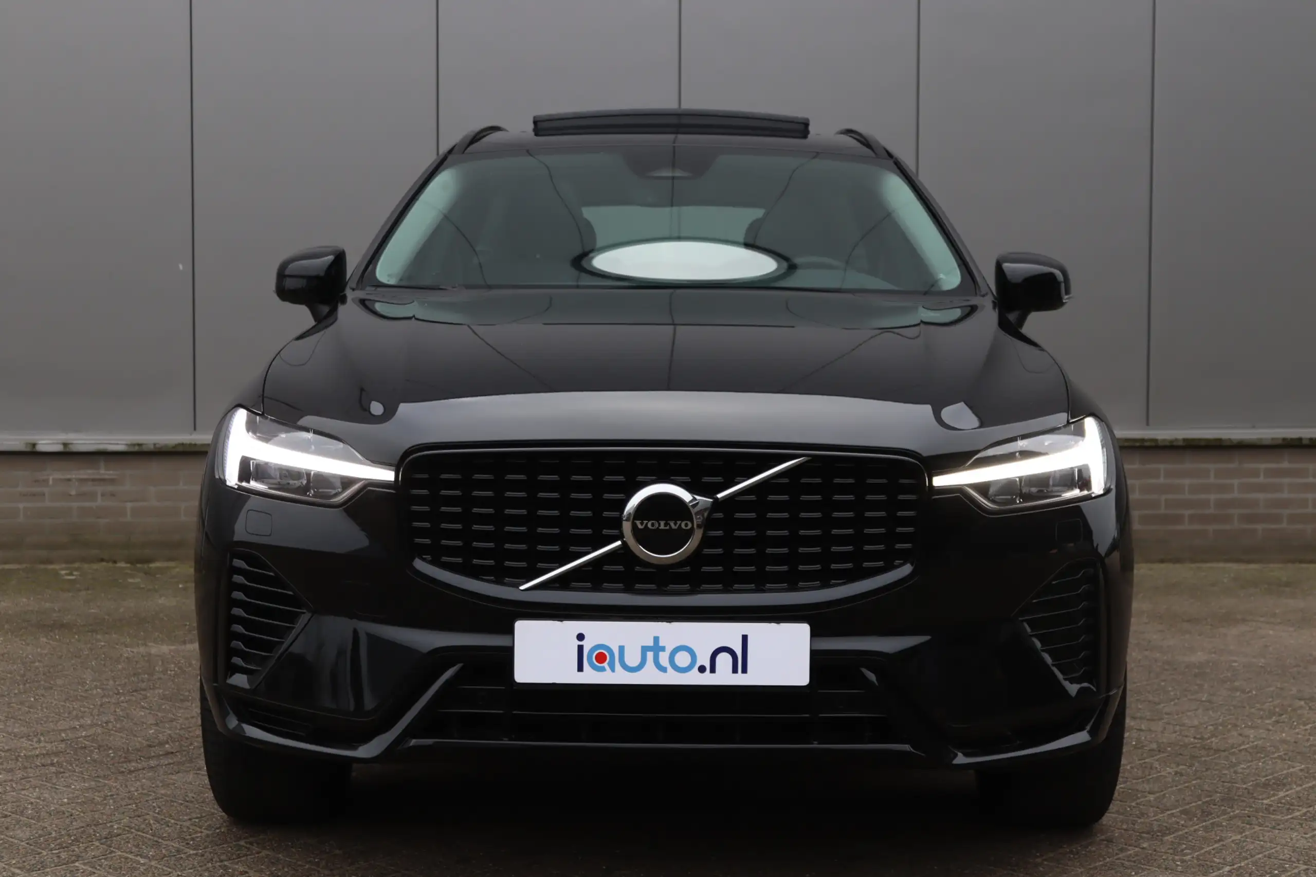 Volvo - XC60