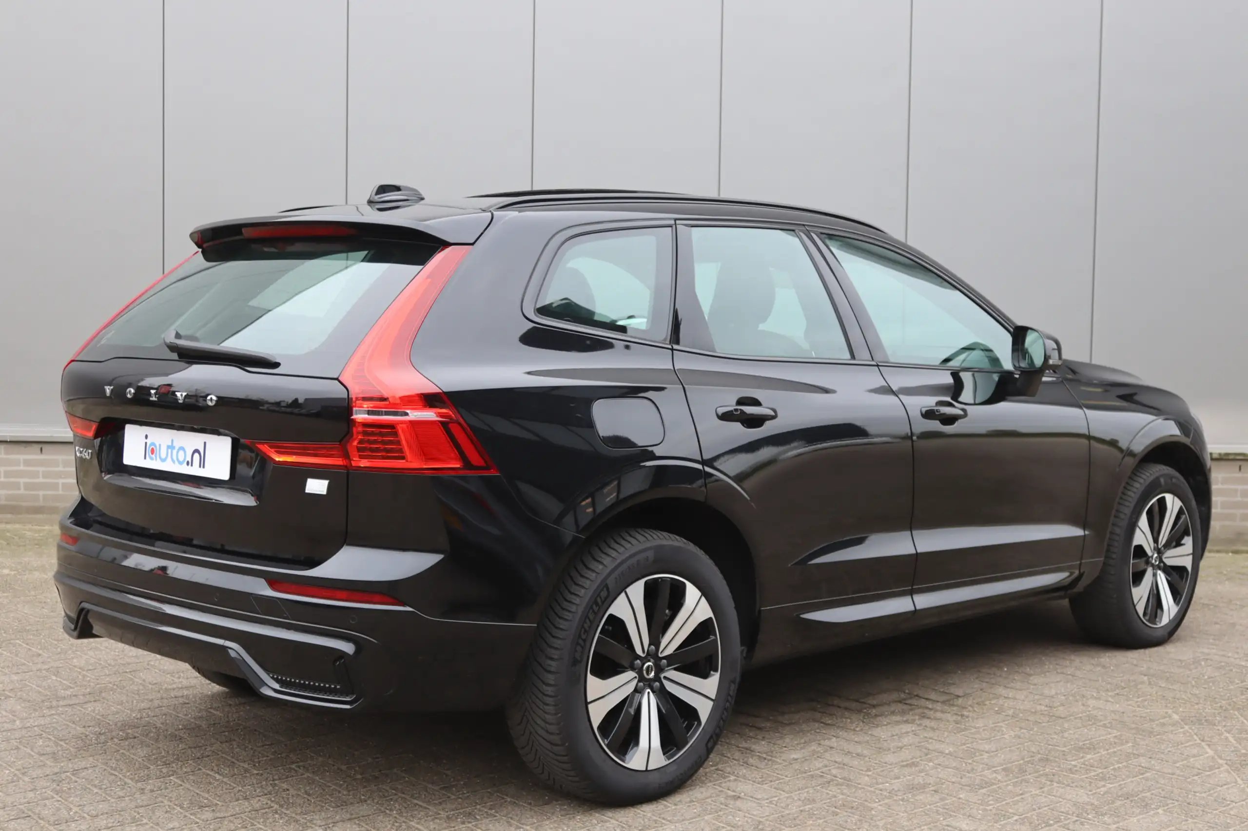 Volvo - XC60