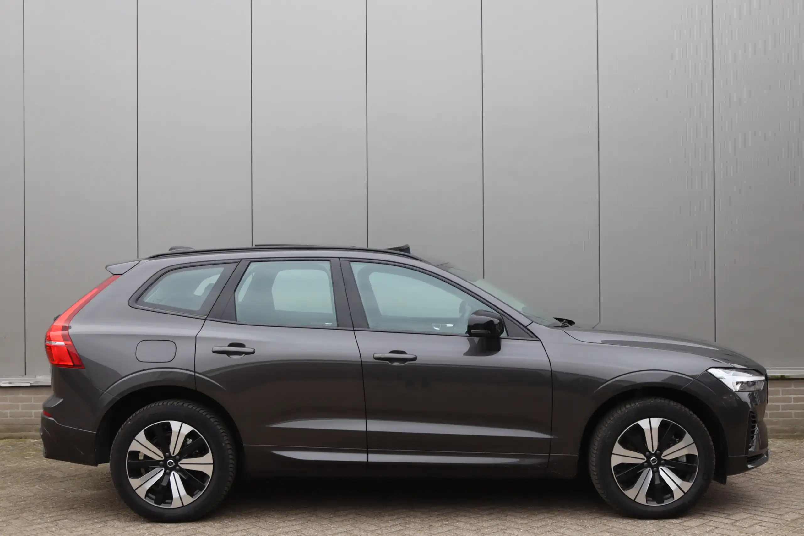 Volvo - XC60