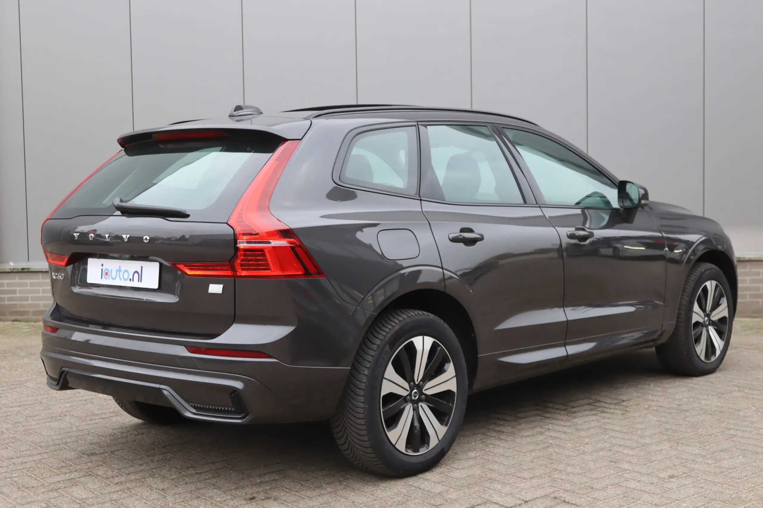 Volvo - XC60