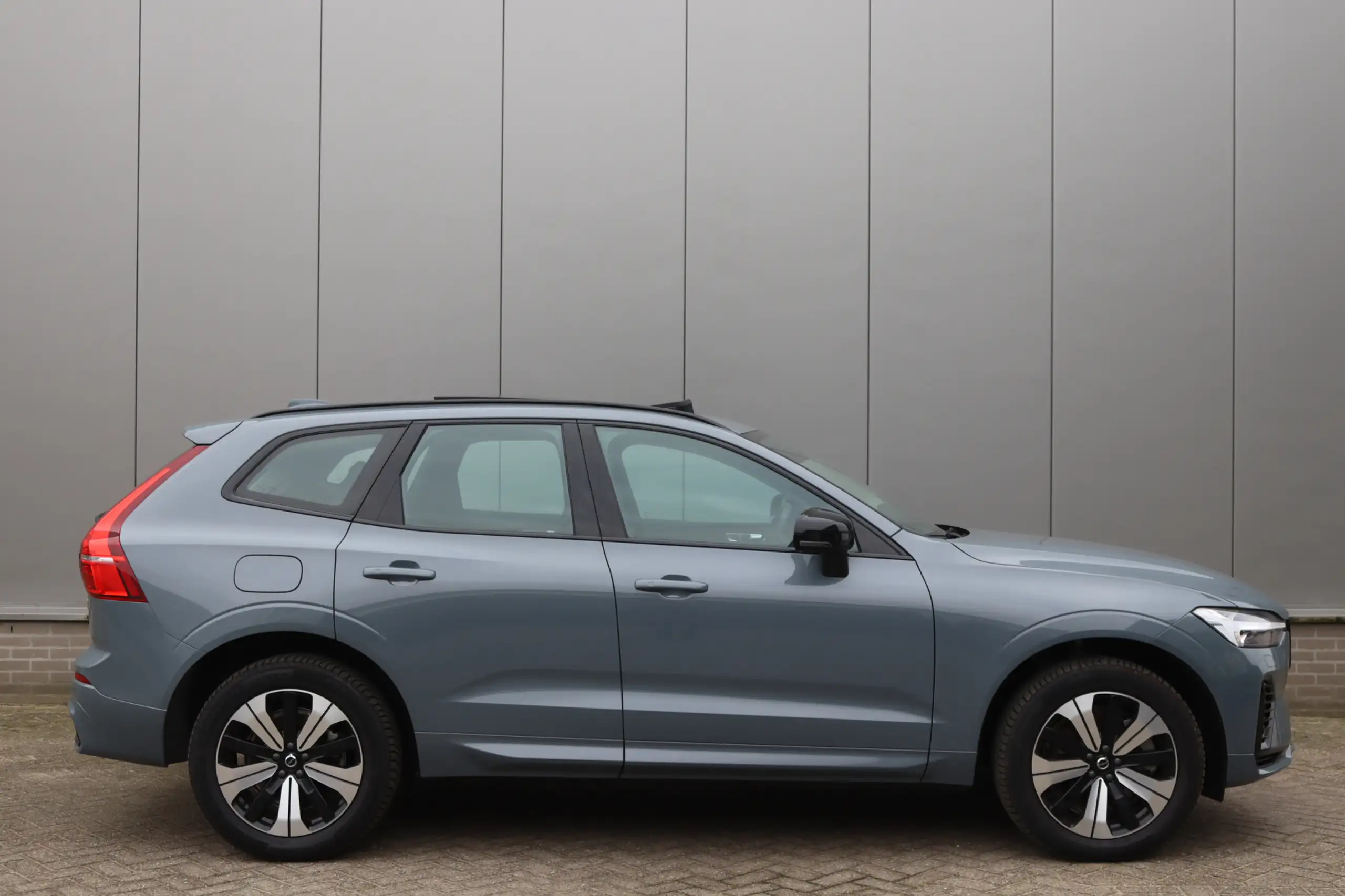 Volvo - XC60