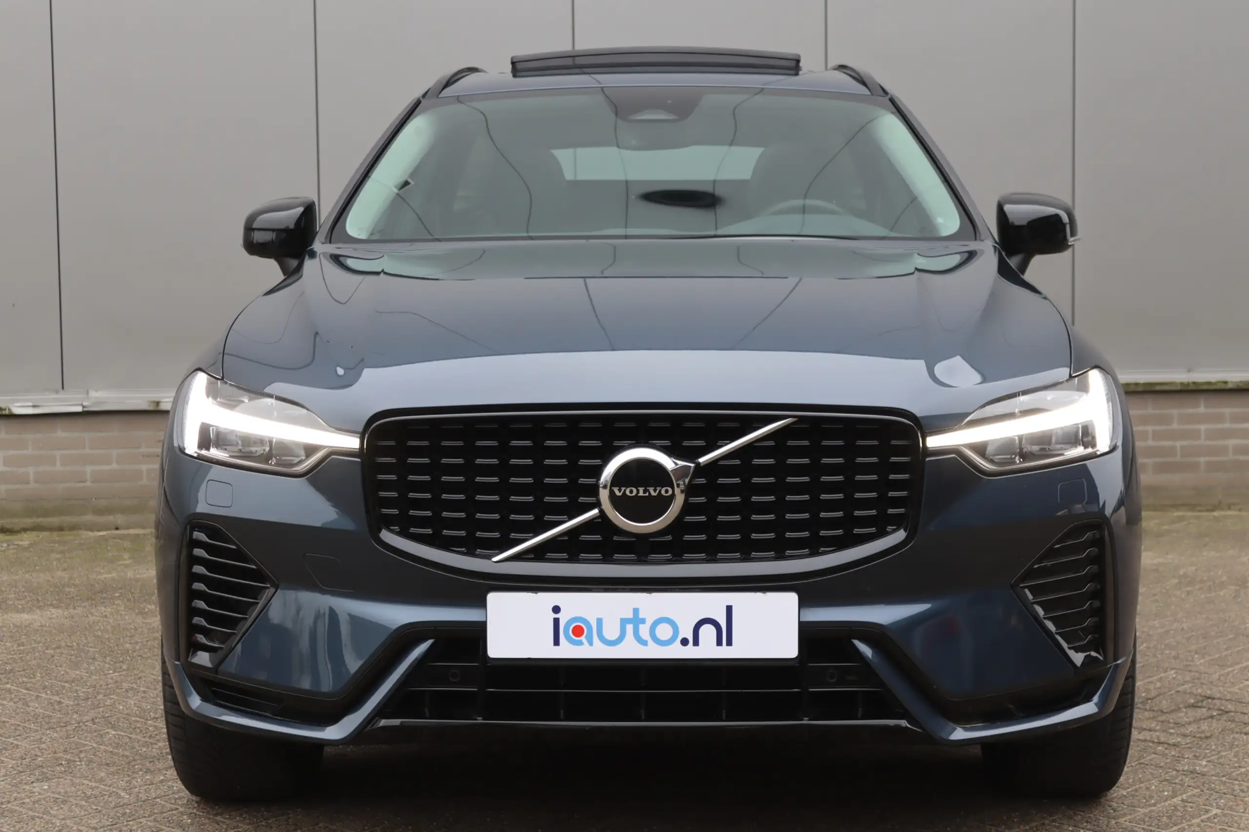 Volvo - XC60