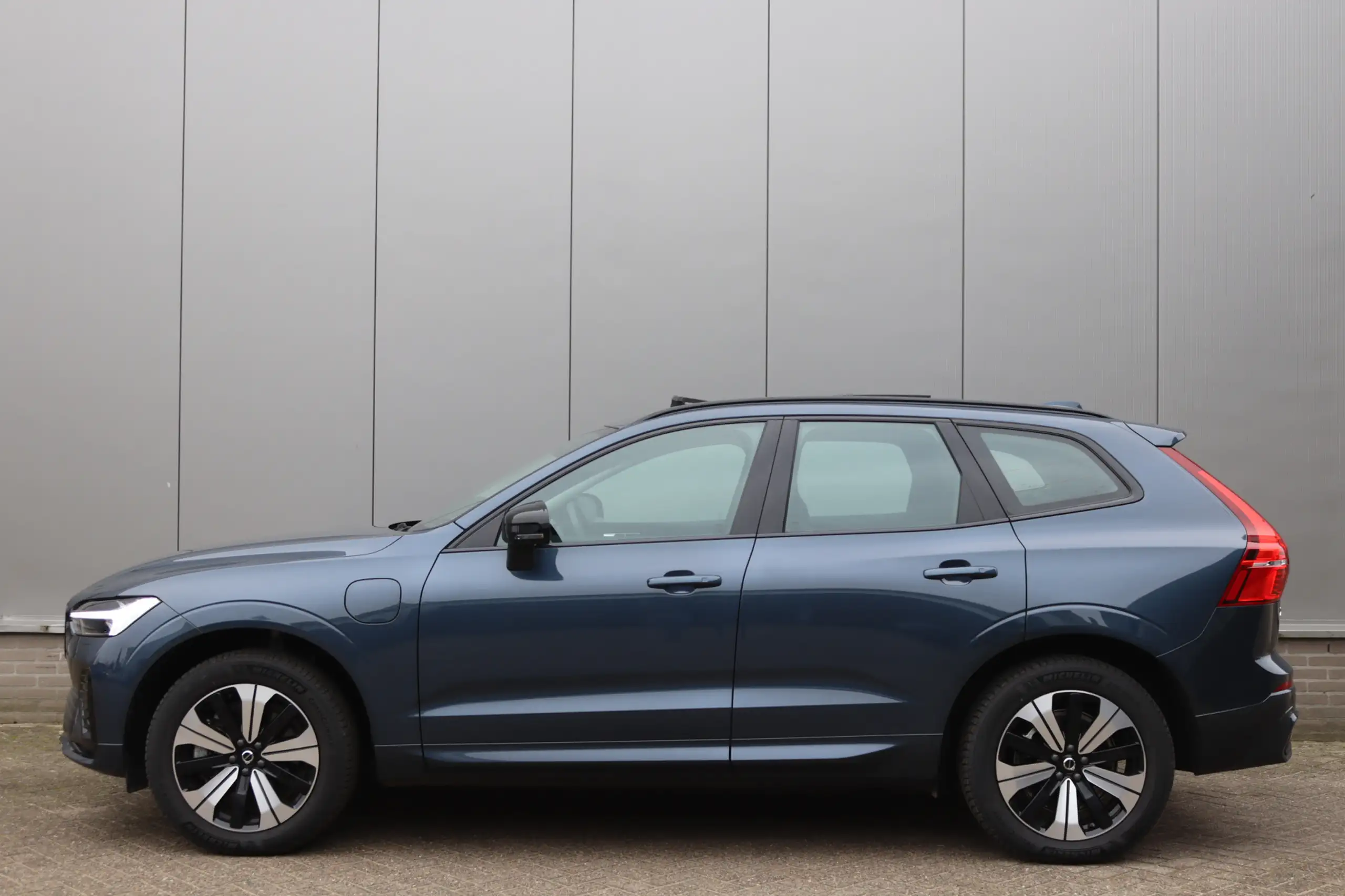 Volvo - XC60