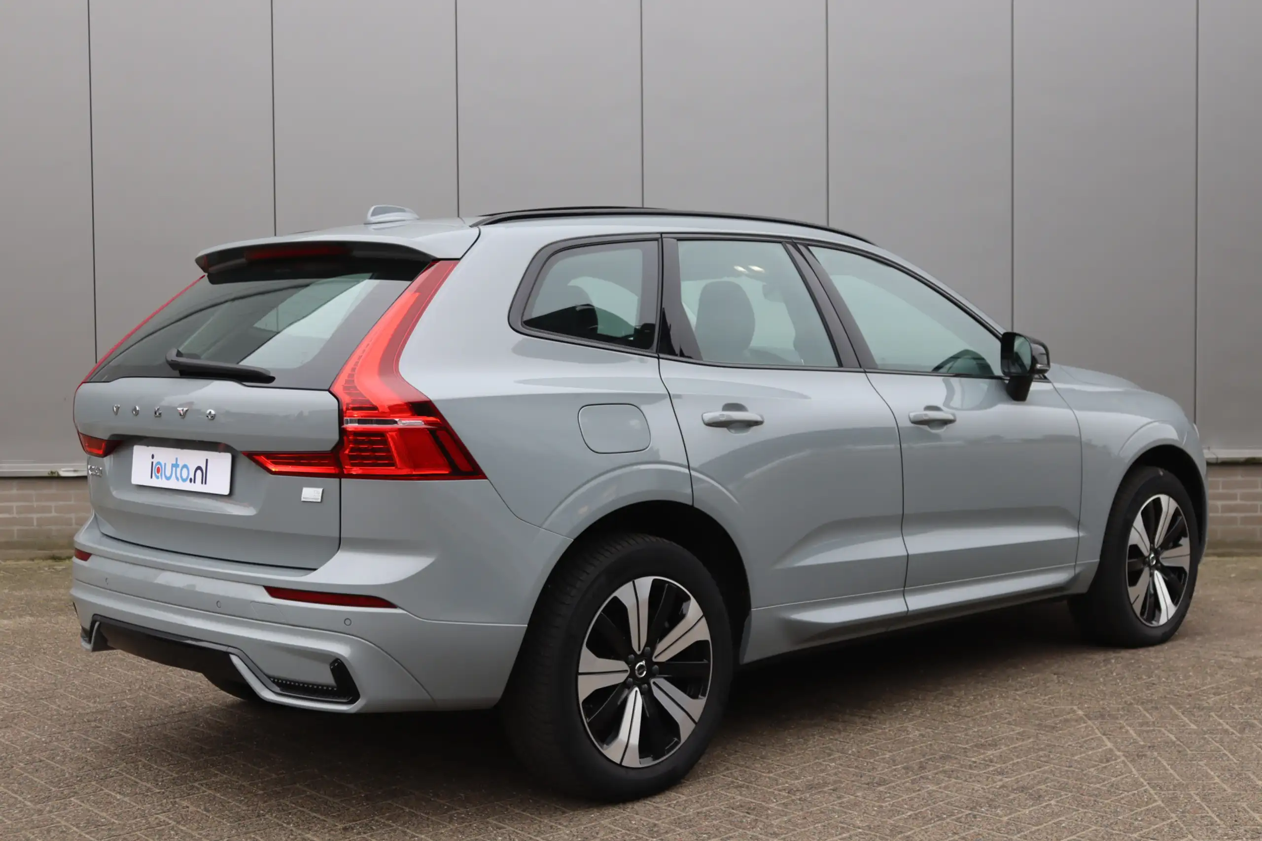 Volvo - XC60