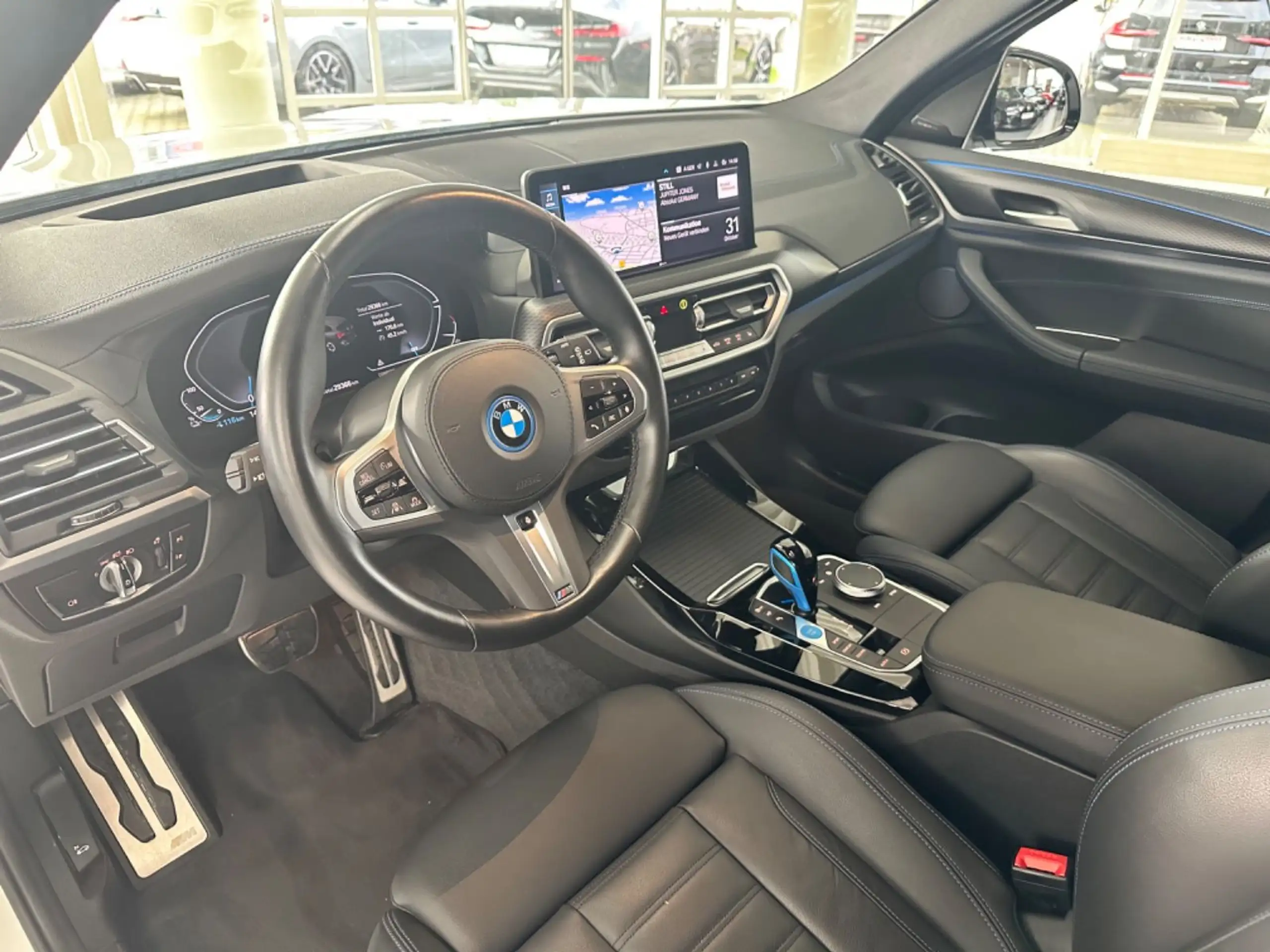 BMW - iX3